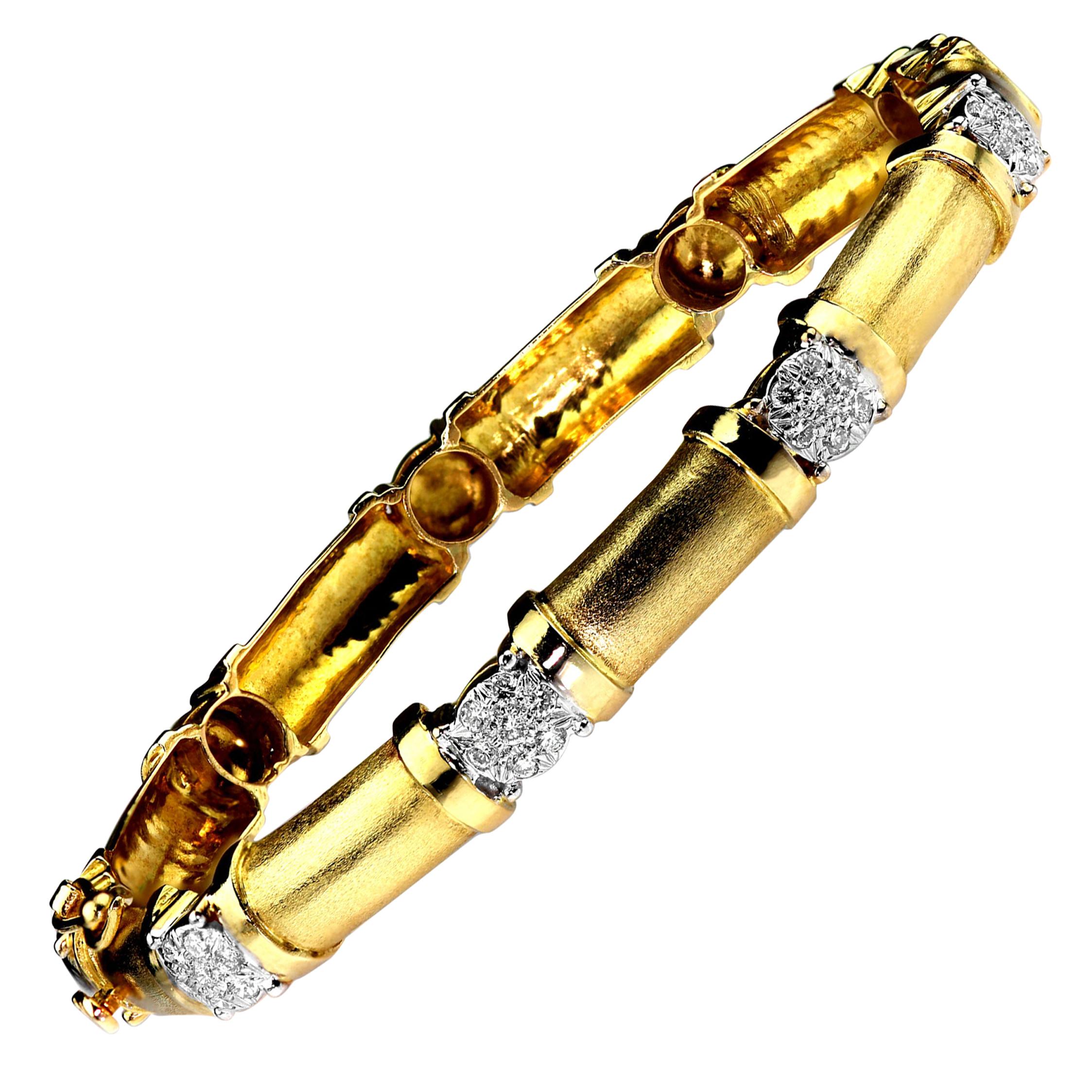 Bracelet intemporel en or bicolore 18 ct avec fermoir caché, 1,0 ct en vente