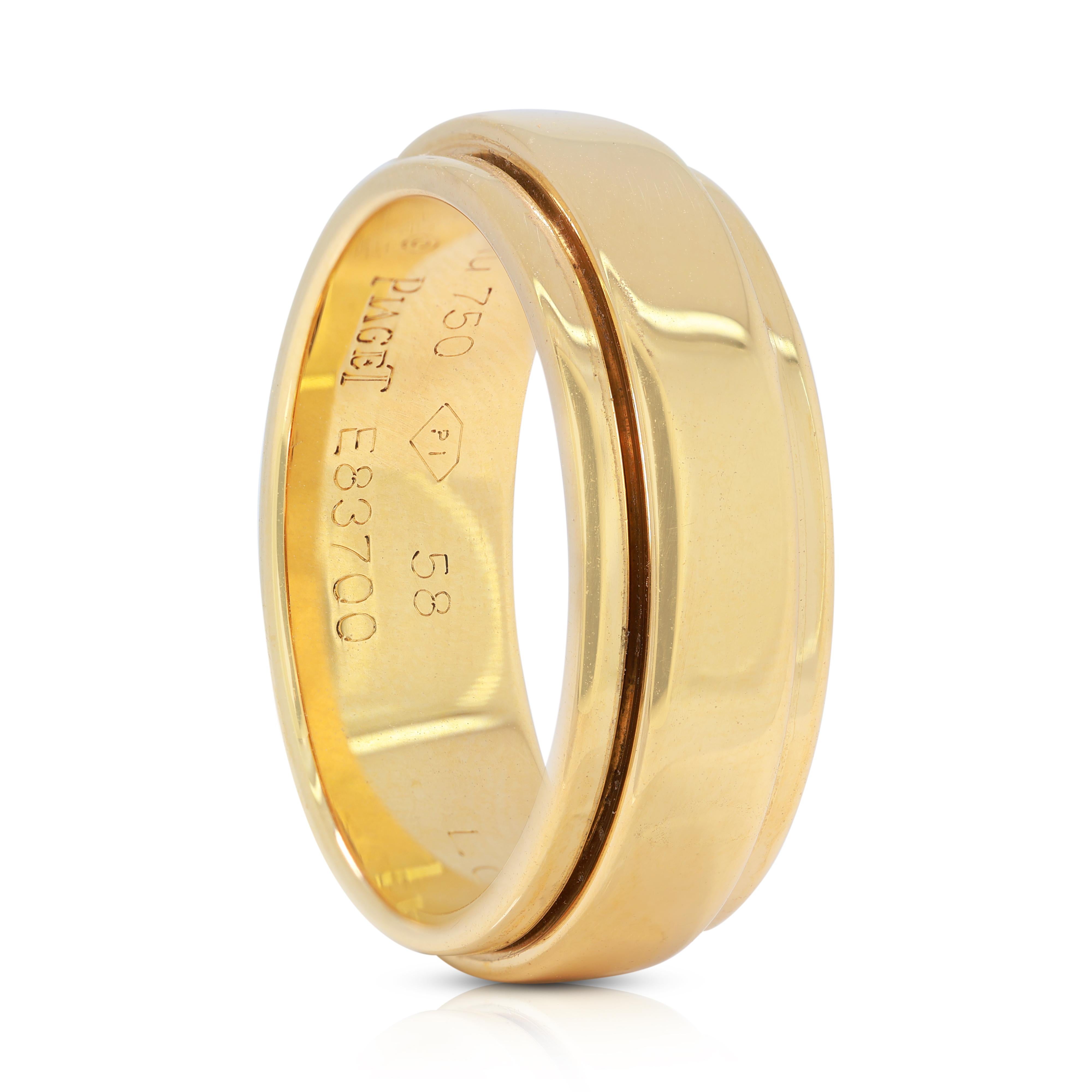 Timeless 18K Yellow Gold Band Ring In Excellent Condition For Sale In רמת גן, IL