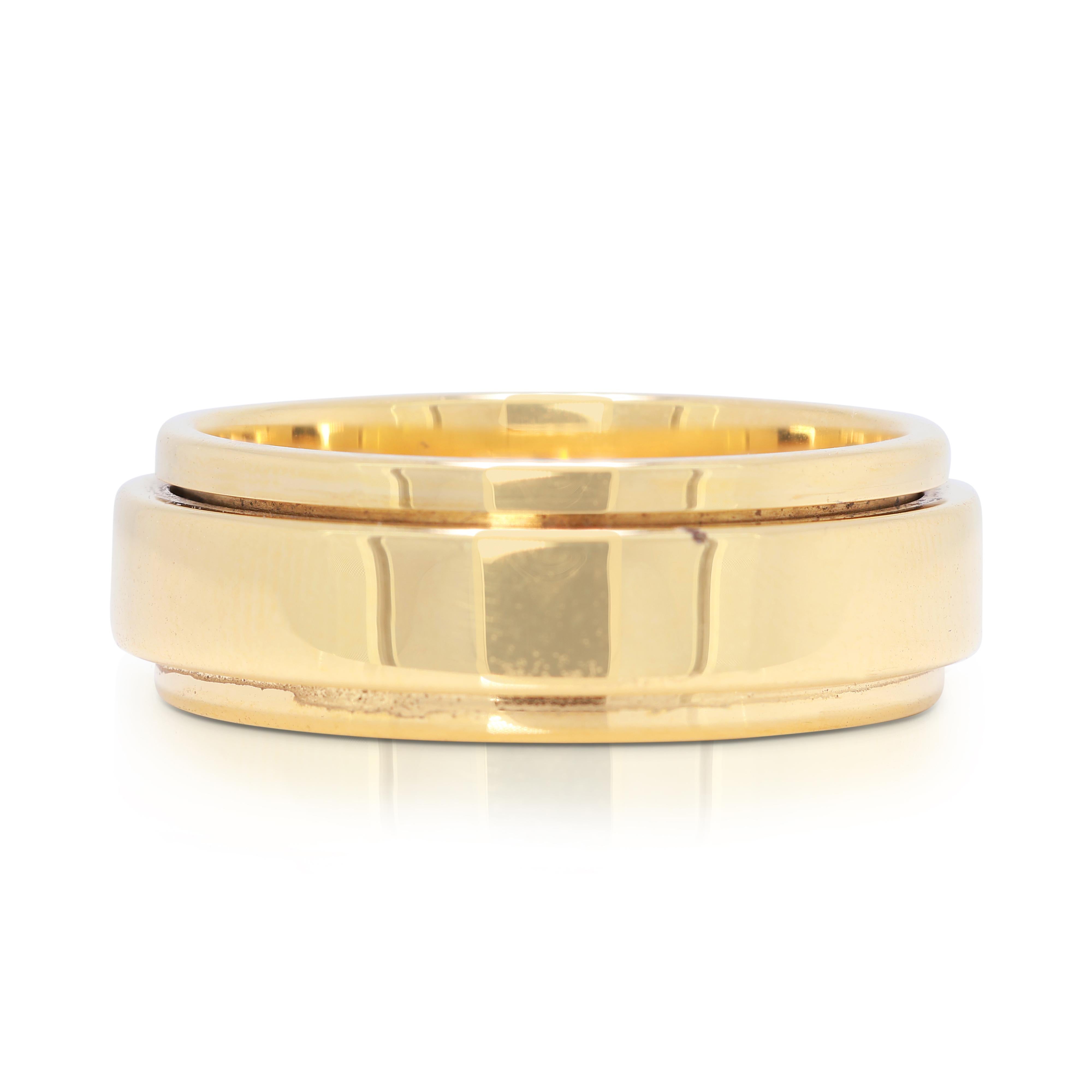 Timeless 18K Yellow Gold Band Ring For Sale 1