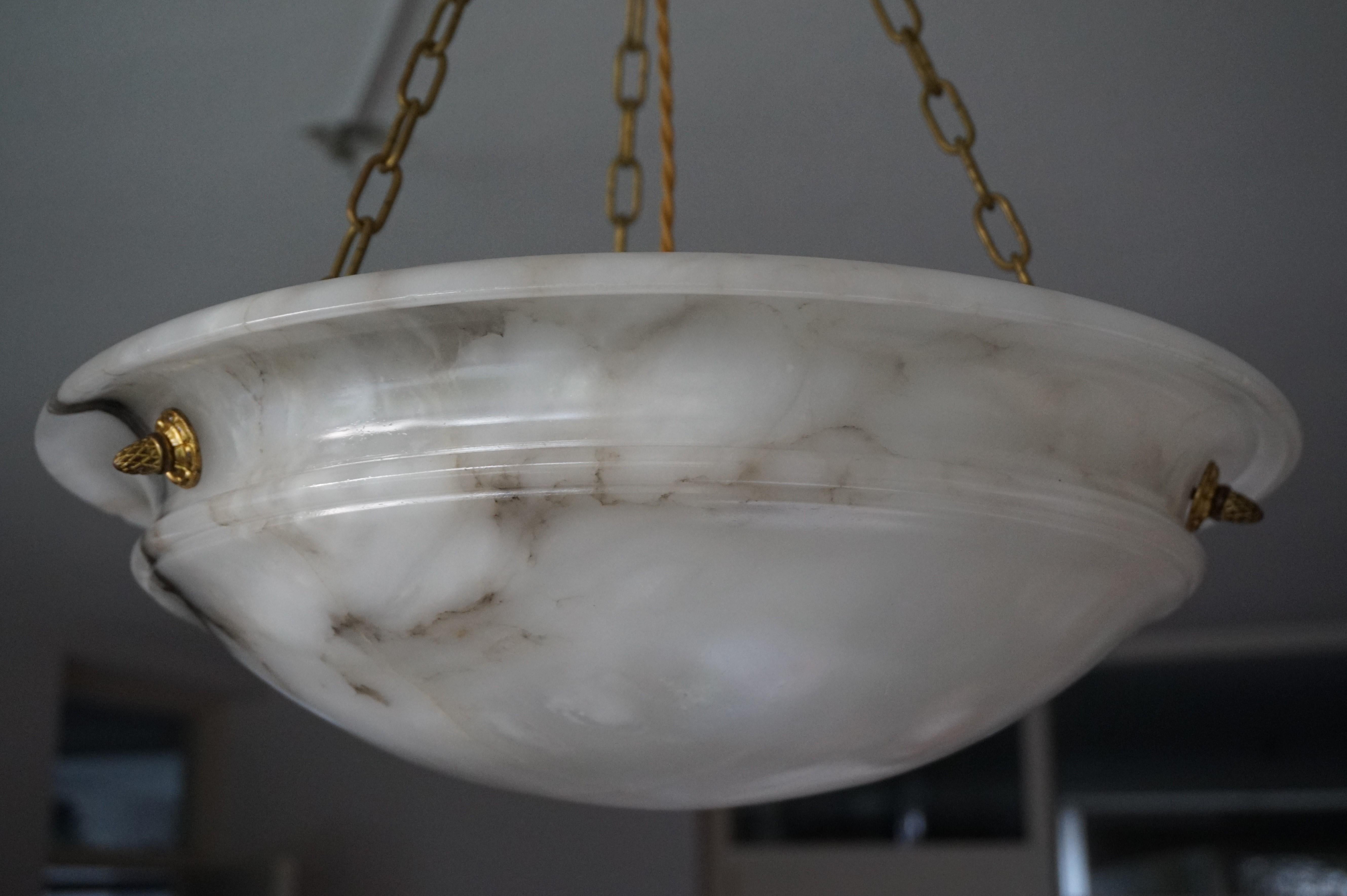Brass Timeless Alabaster and Bronze French Art Deco Pendant Light / Chandelier, 1920
