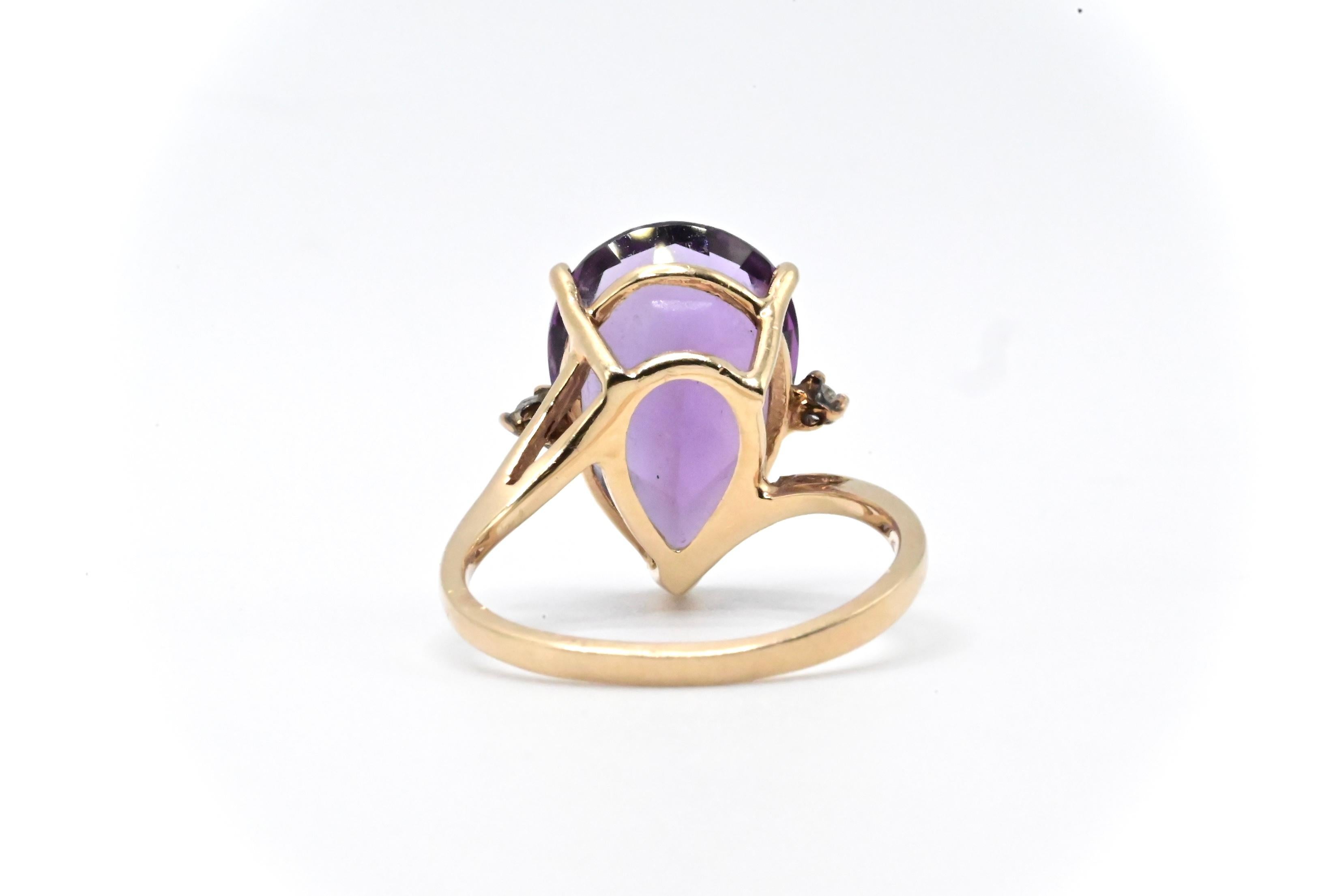 Timeless Amethyst 14k Yellow Gold Ring In Good Condition In Media, PA