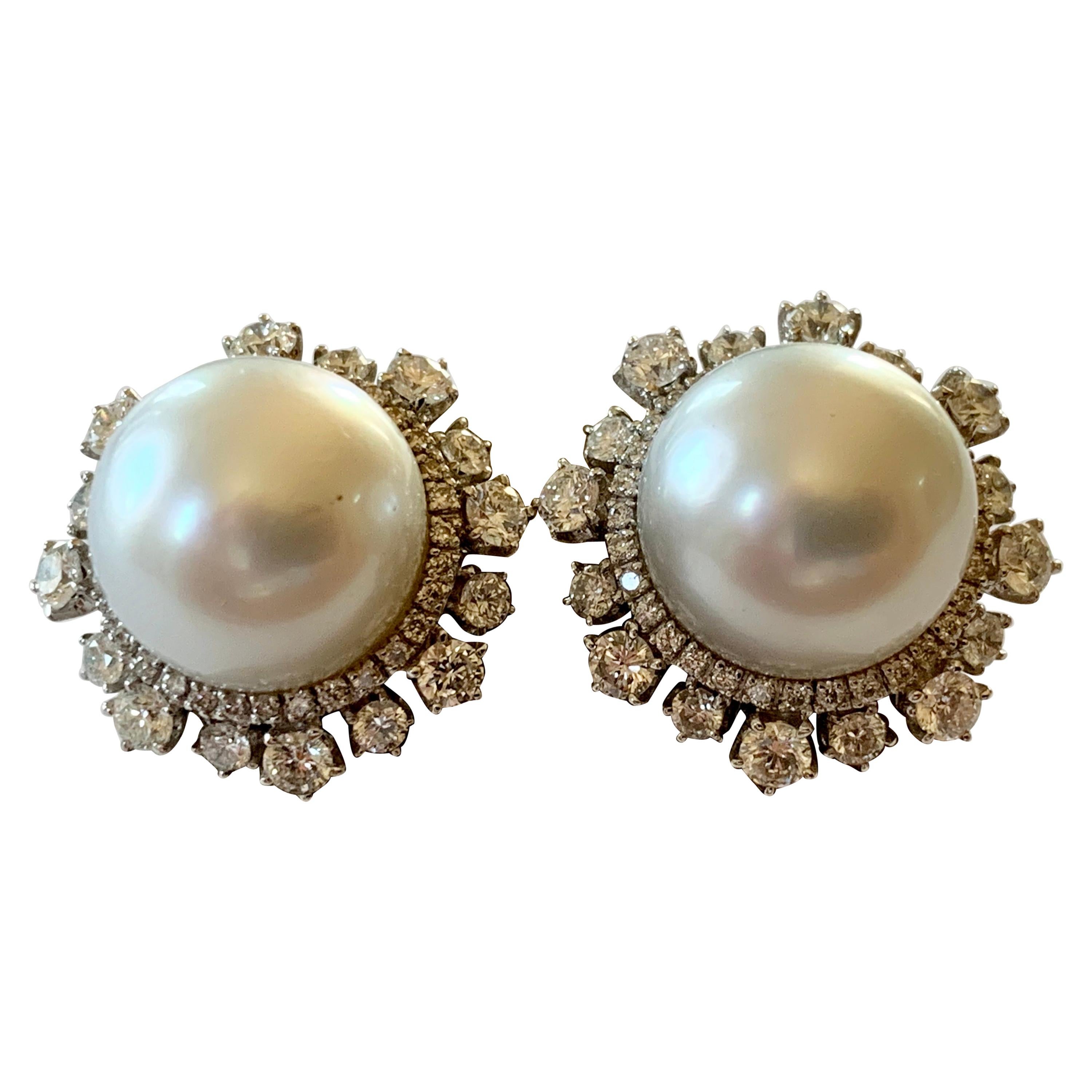Timeless and Elegant 18 Karat White Gold South Sea Pearl Diamond Earrings