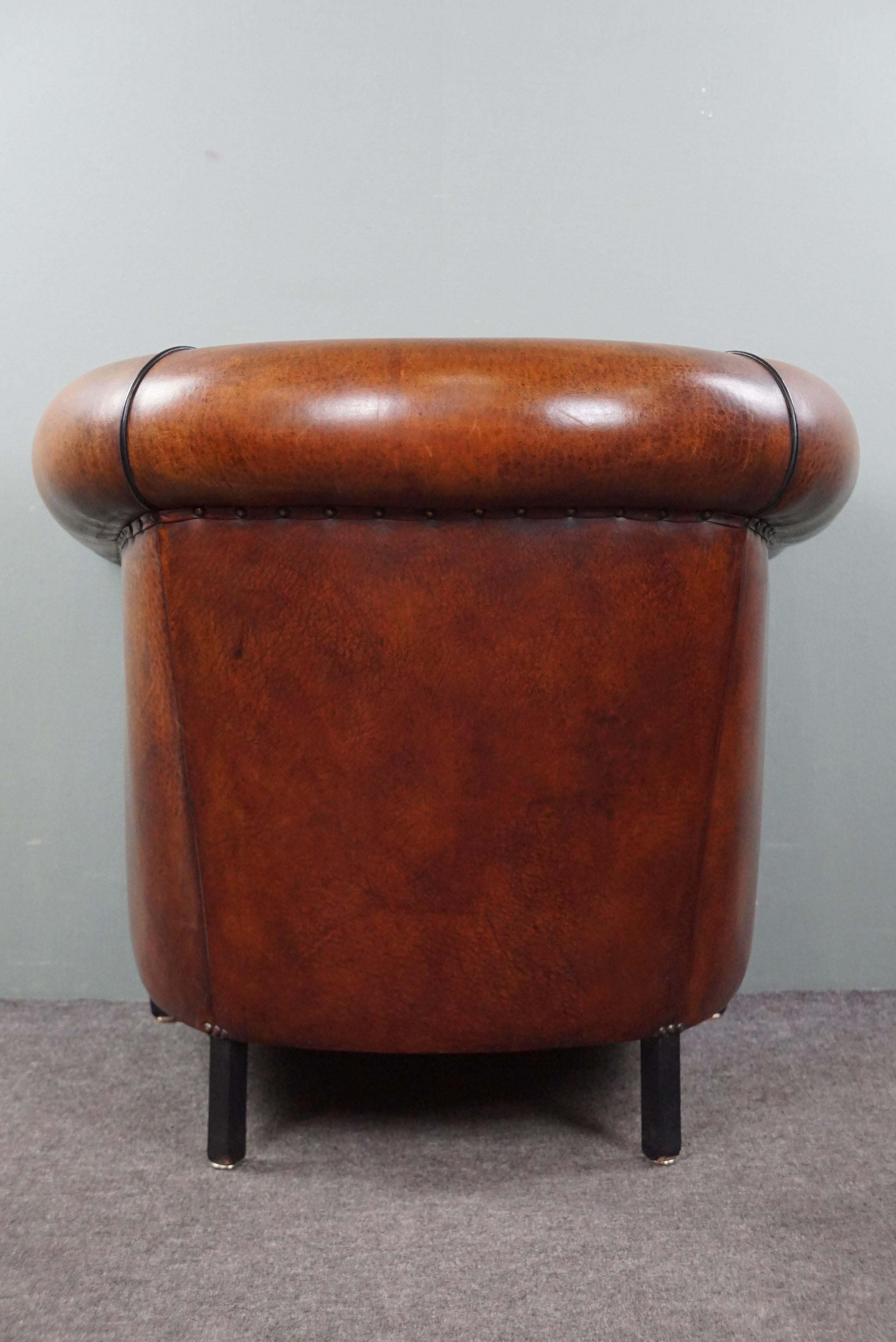 Late 20th Century Timeless and high-quality sheep leather club armchair