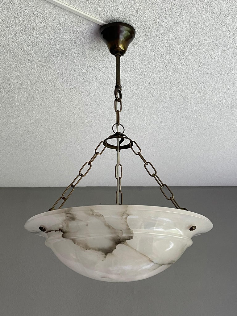 Timeless and Mint Alabaster & Brass French Art Deco Pendant Light / Chandelier For Sale 10