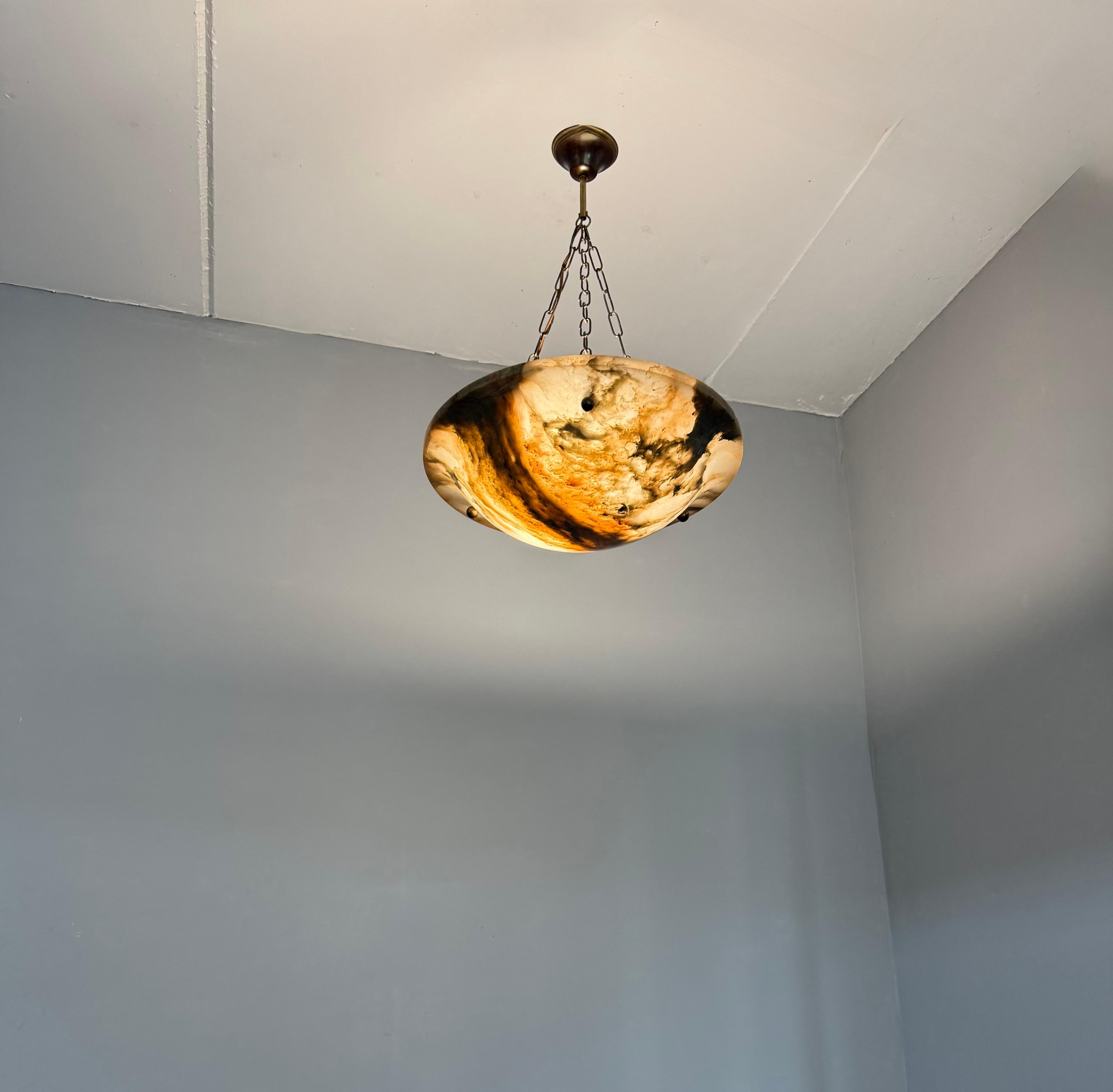 Brass Timeless Antique Alabaster Pendant Light with Unique Natural Veining, Ø 17.1 