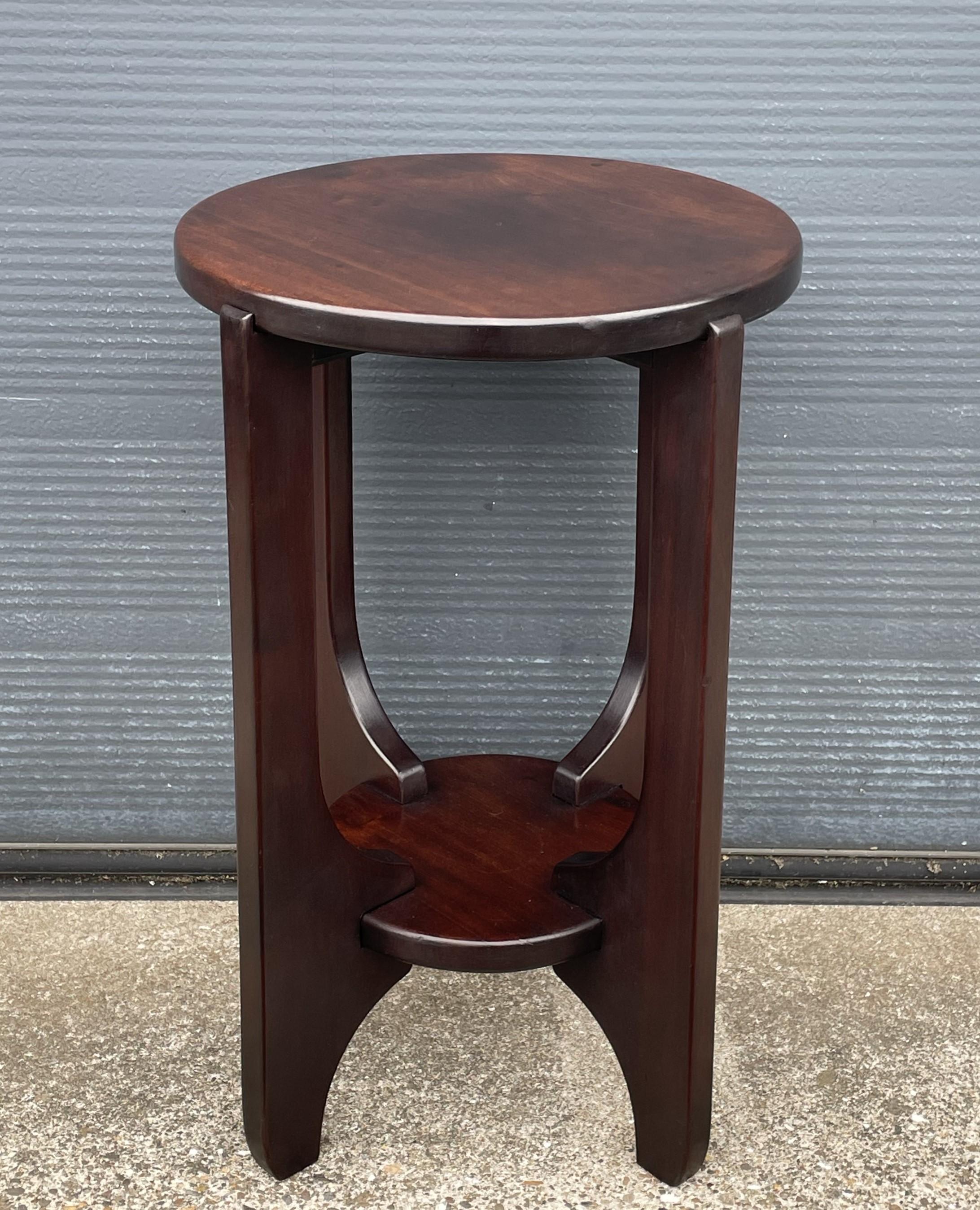 Timeless Antique Dutch Arts and Crafts Solid Wood Occasional / Wine / End Table 10