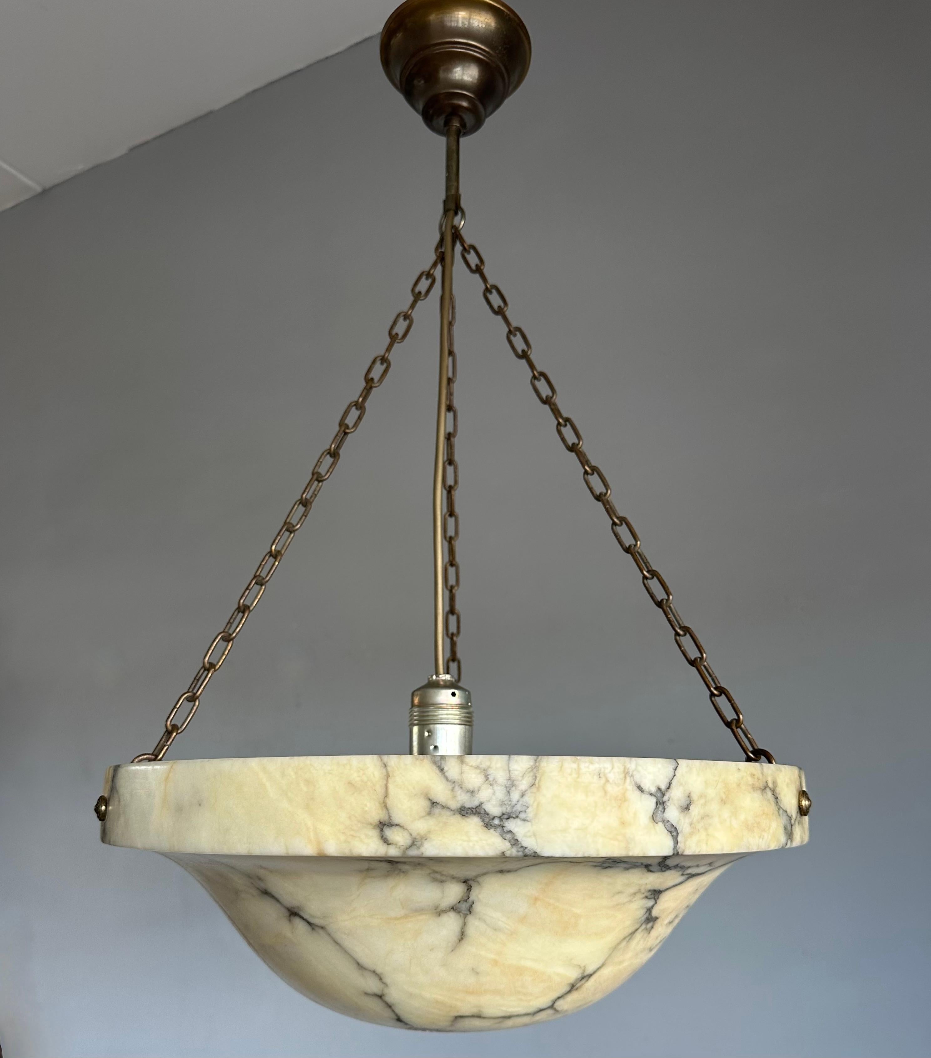 20th Century Timeless Art Deco & Perfect White, Amber & Black Color Alabaster Pendant Light