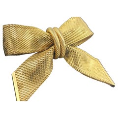 Timeless Brooch in the shape of a bow by Christian Dior, signed 1964 Germany