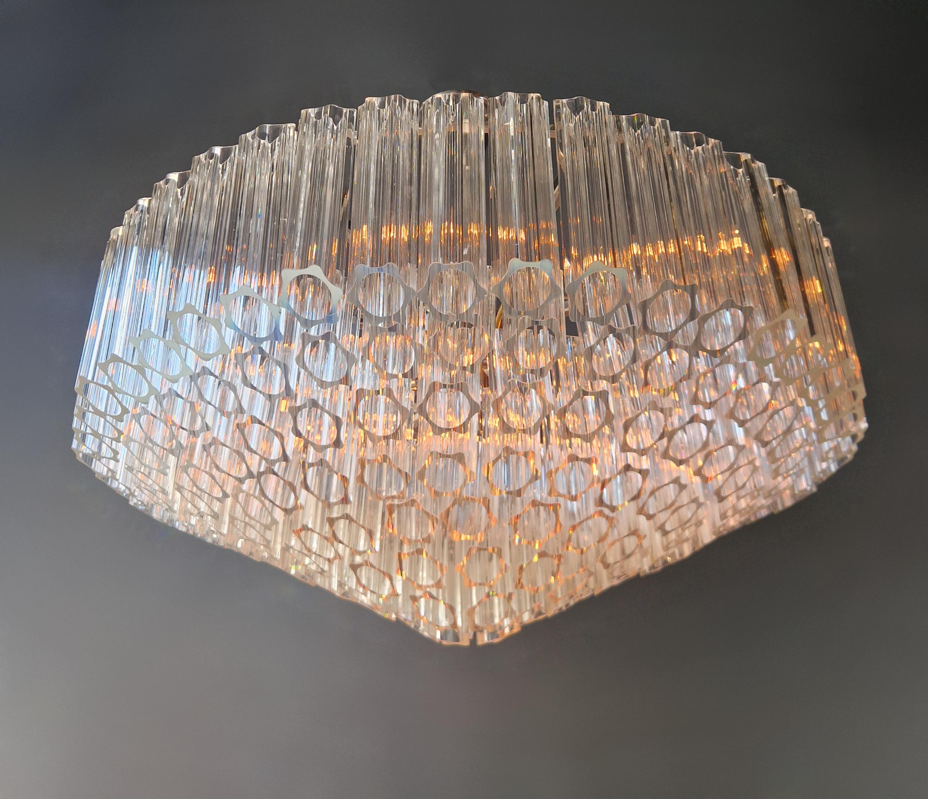 Contemporary Timeless Ceiling Chandelier With Prisms Crystal Chandelier Cone Shape New Modern For Sale