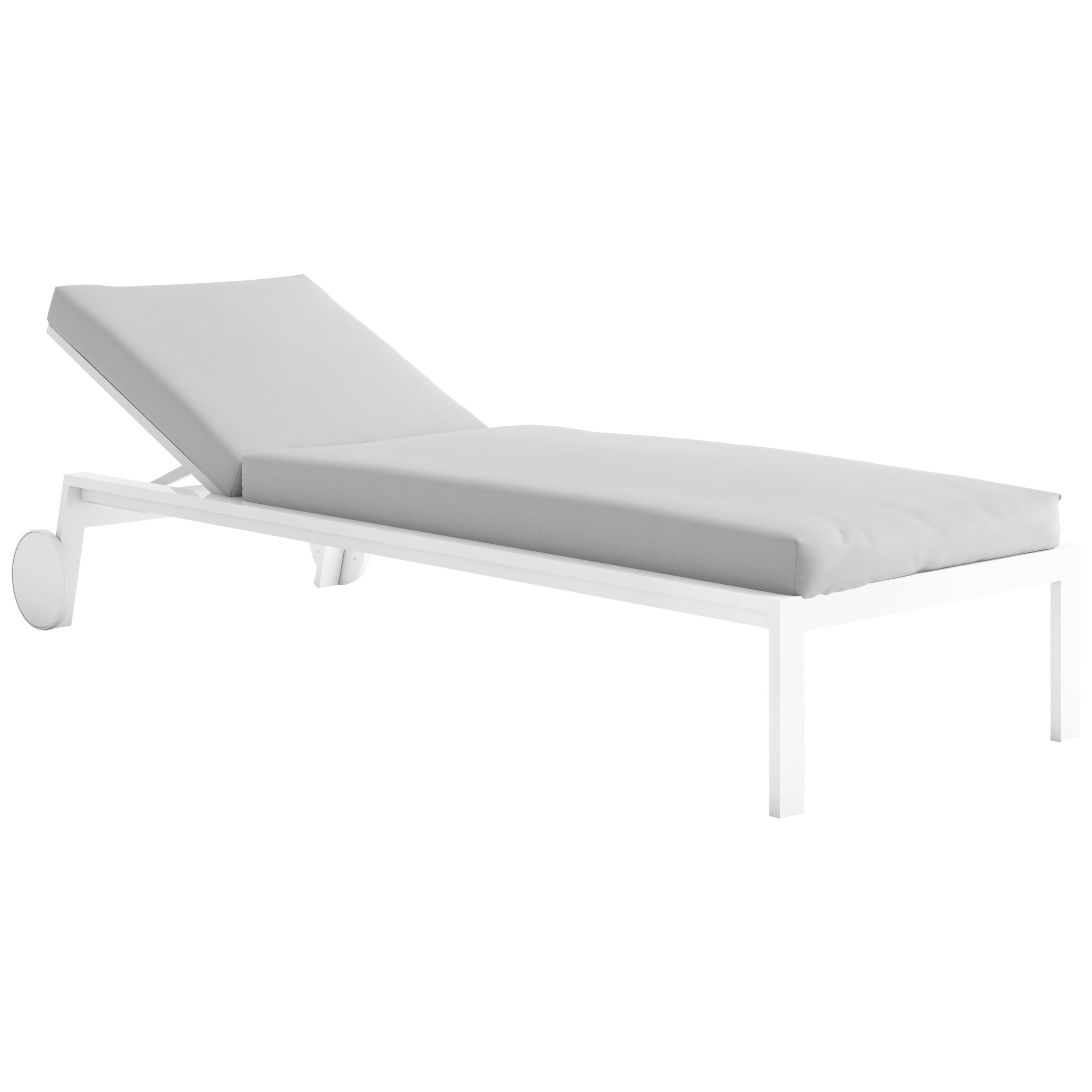 Zeitlose Chaise Longue aus Bronze von Borja Garcia & José A. Gandia-Blasco