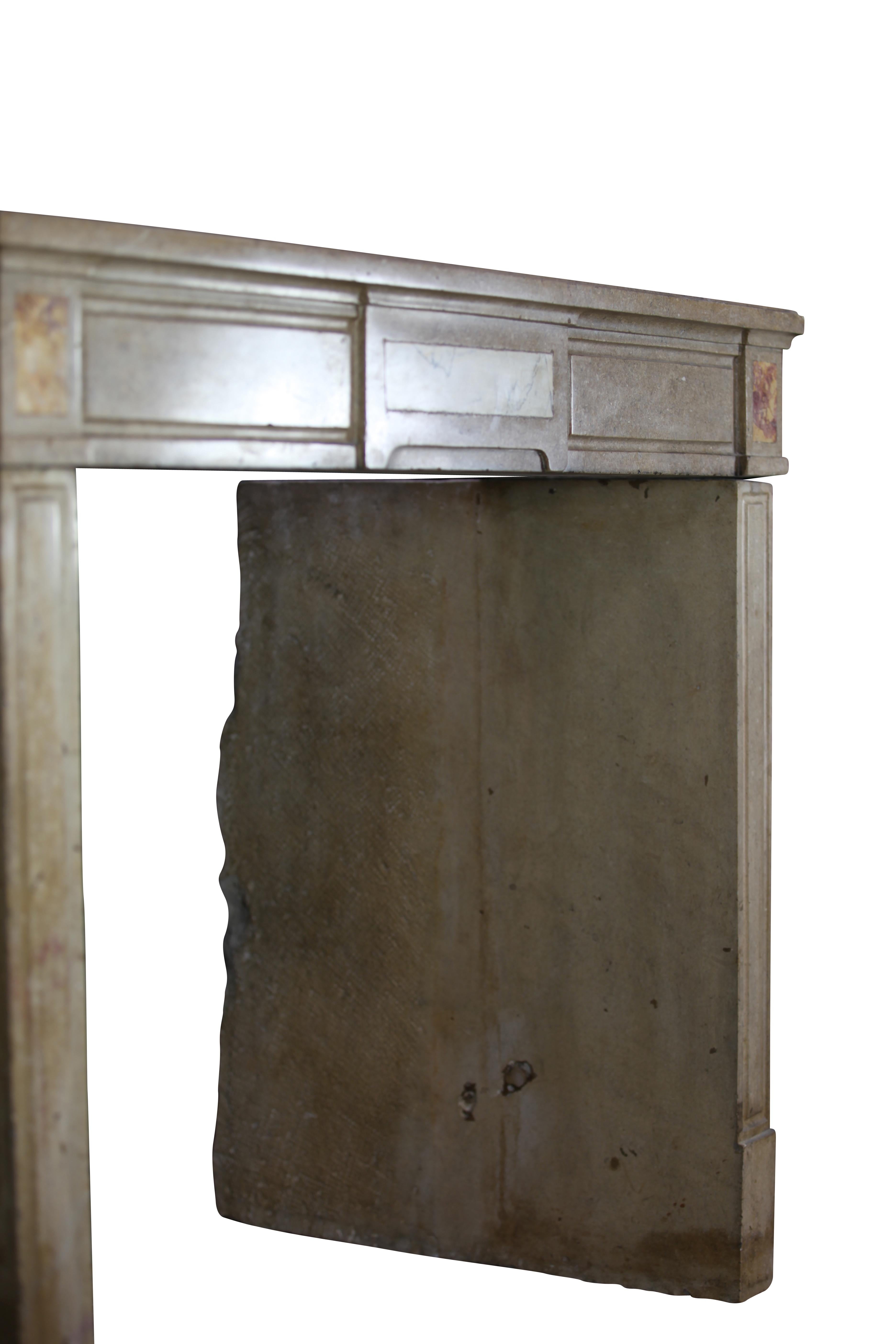 Timeless Chique Reclaimed French Fireplace Surround In Good Condition For Sale In Beervelde, BE