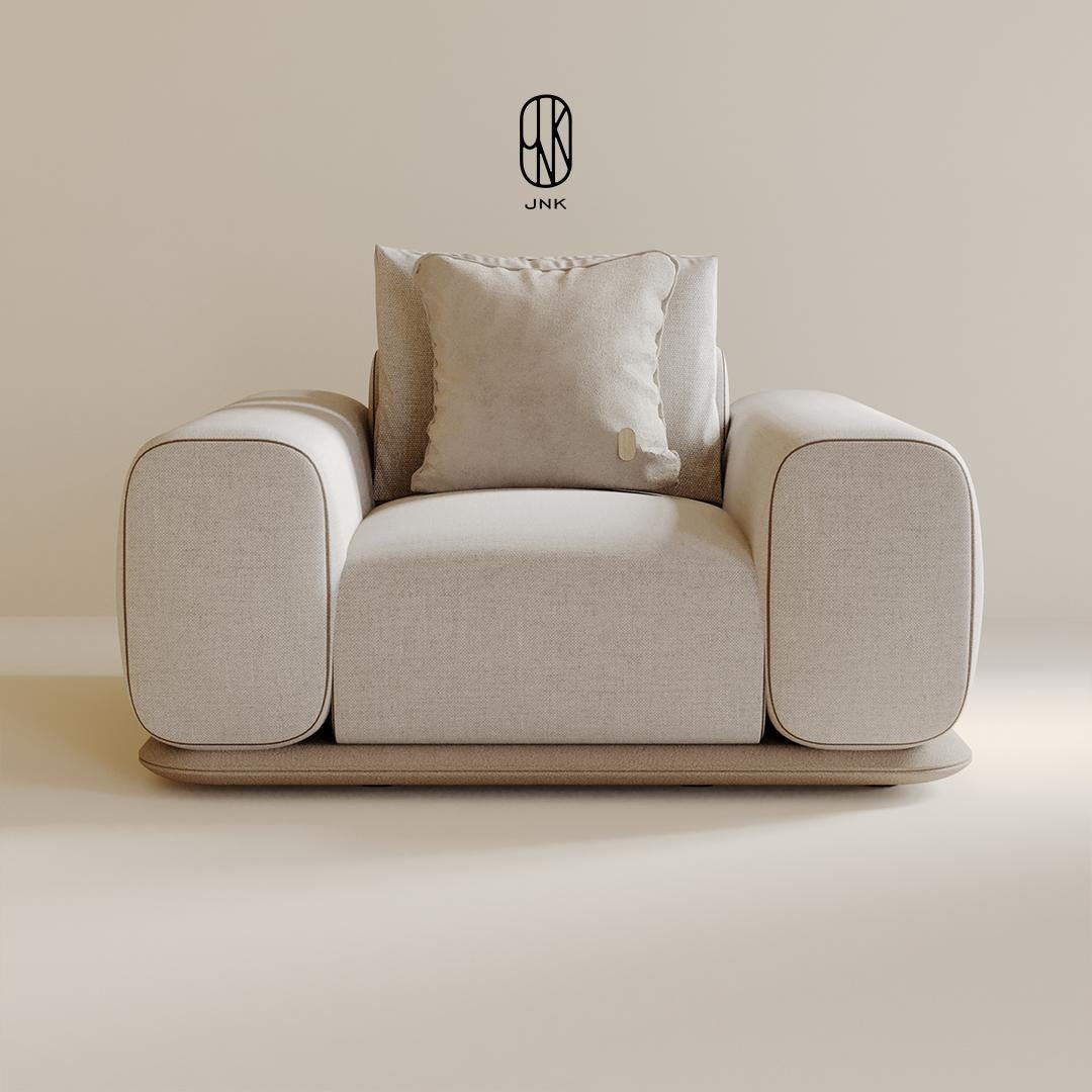 Moderne Confort Timeless : The Modernsity of the Stride Armchair by JNK (La simplicité moderne du fauteuil Stride) en vente