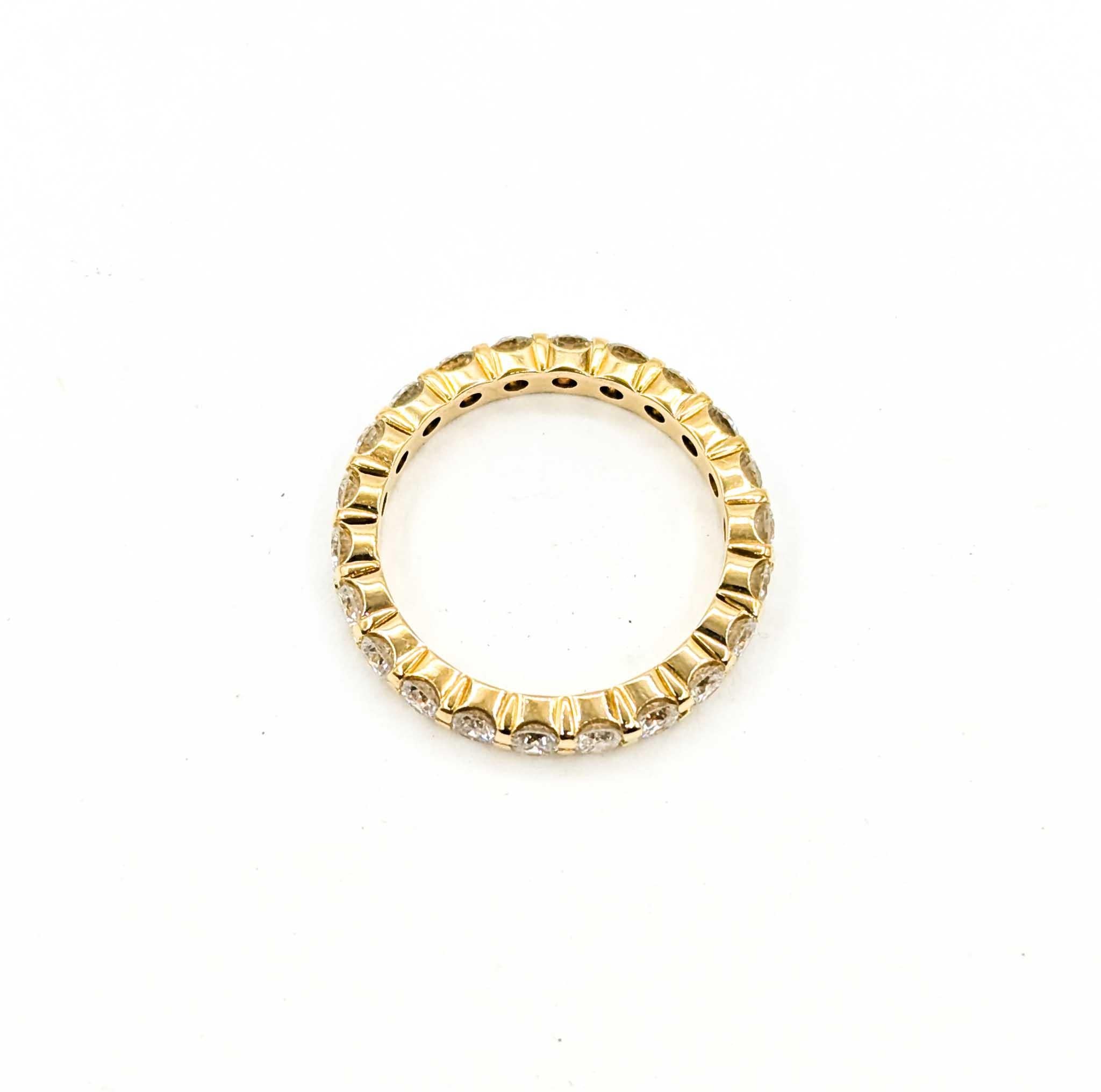 Anello da sposa con diamante senza tempo in oro giallo 14k In condizioni ottime in vendita a Bloomington, MN