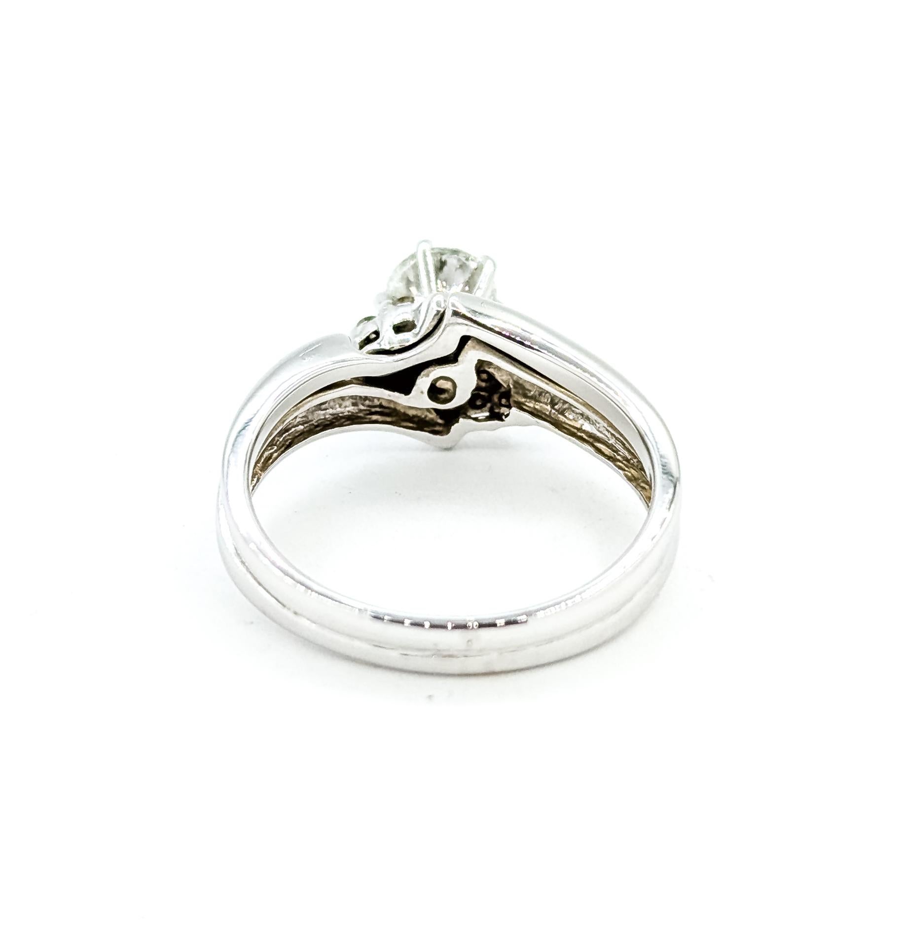 Anello di fidanzamento con diamante senza tempo in 14 carati in vendita 3