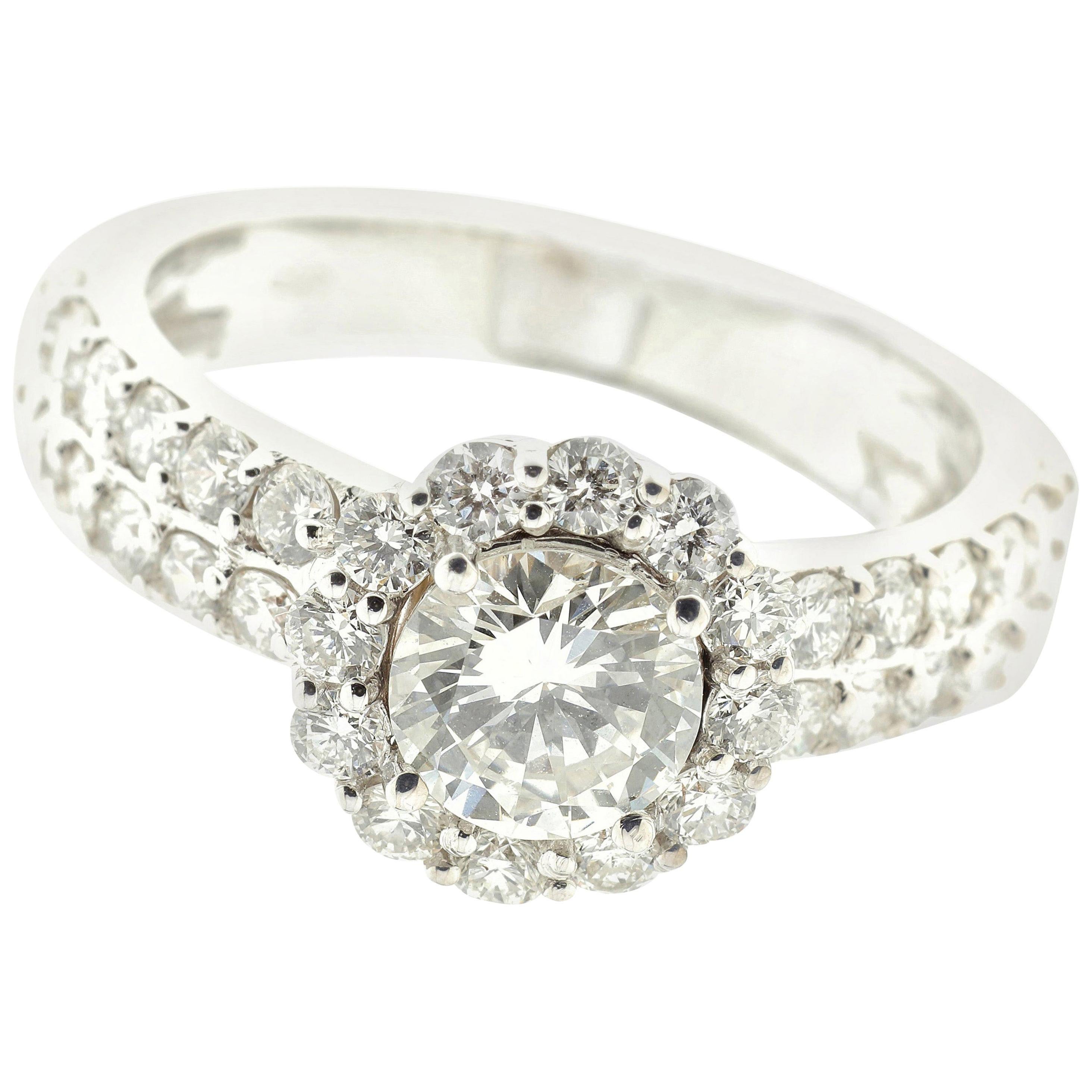 21st Century 18 Karat Gold Brilliant Cut G VS Diamond Engagement Ring For Sale