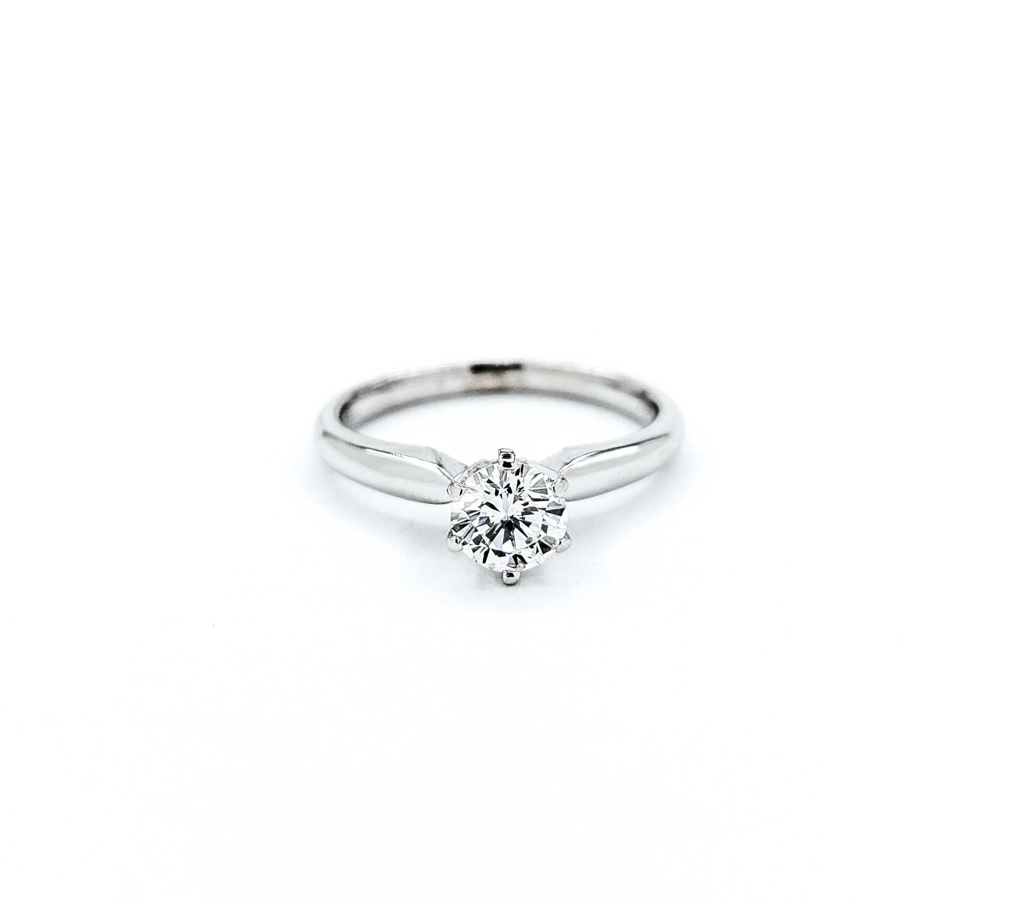 Timeless Diamond Solitaire Engagement Ring in White Gold For Sale 6