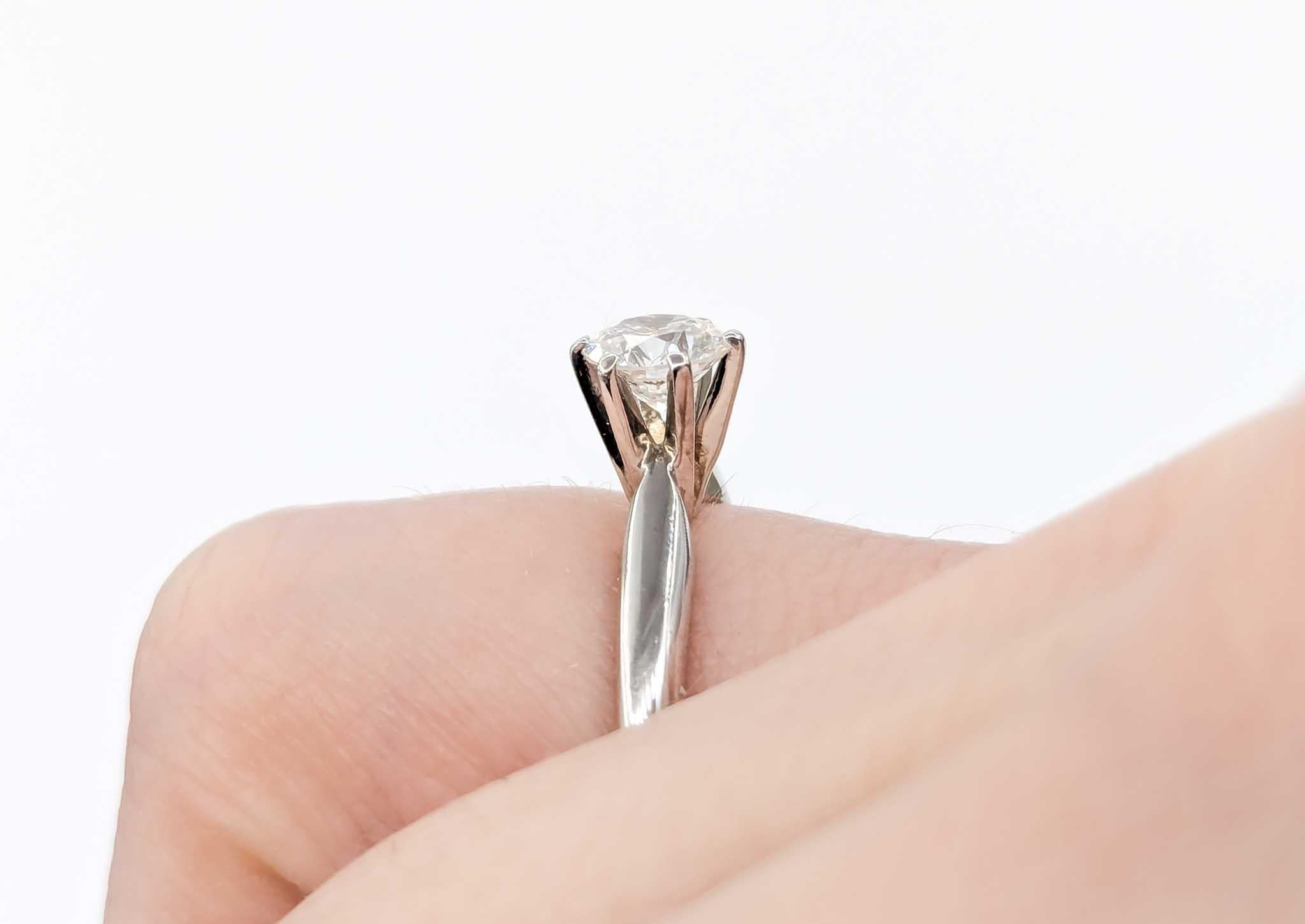 Contemporary Timeless Diamond Solitaire Engagement Ring in White Gold For Sale