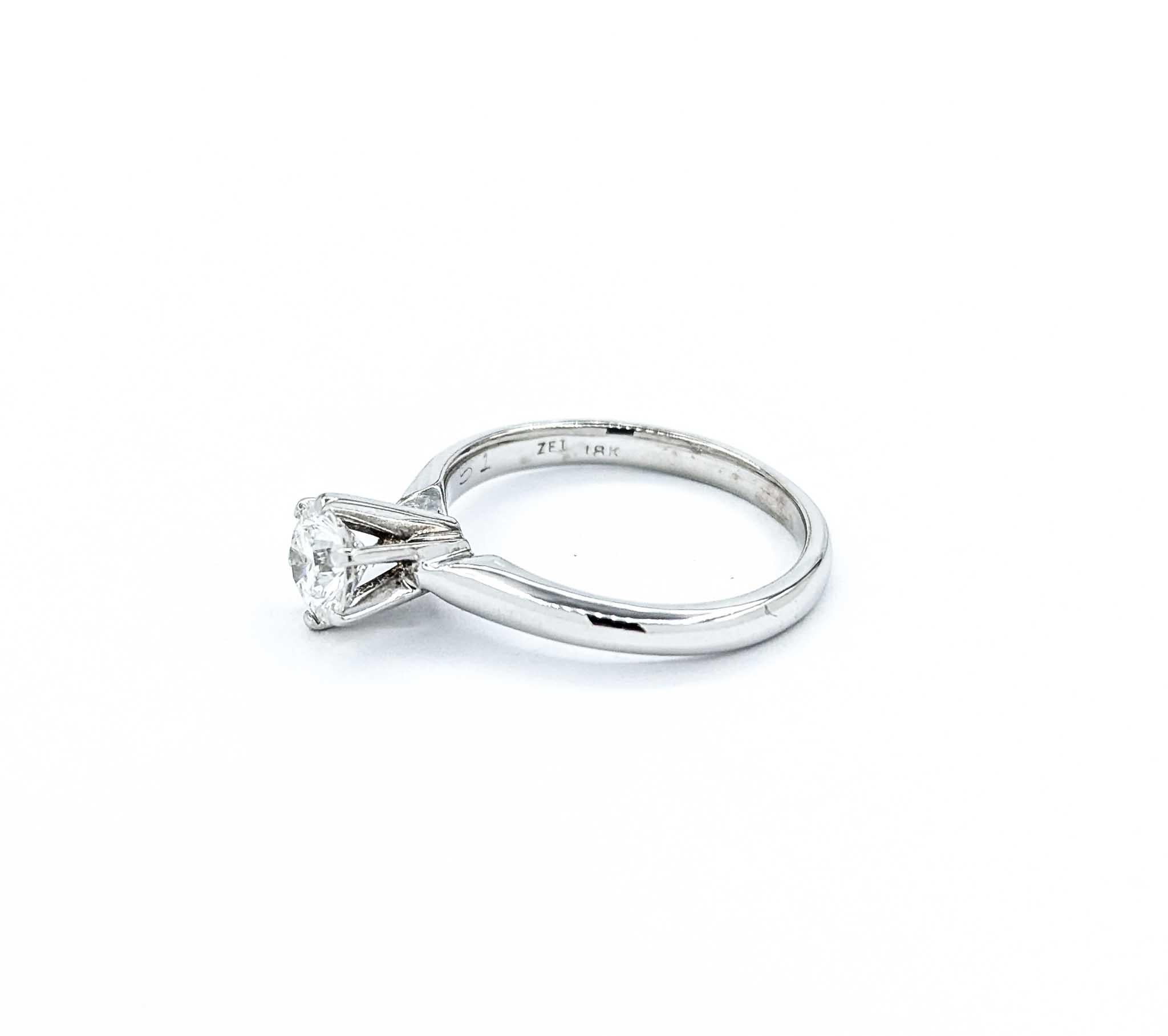 Timeless Diamond Solitaire Engagement Ring in White Gold For Sale 3