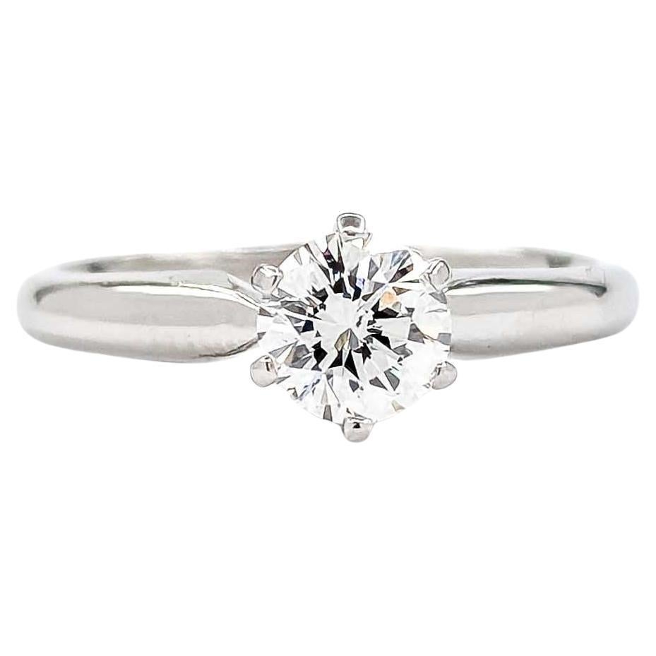 Timeless Diamond Solitaire Engagement Ring in White Gold For Sale