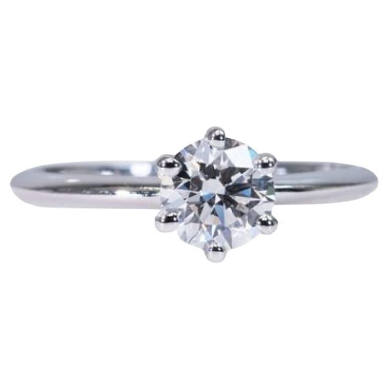 Timeless Elegance: 0.8ct D IF Round Brilliant Diamond Ring For Sale