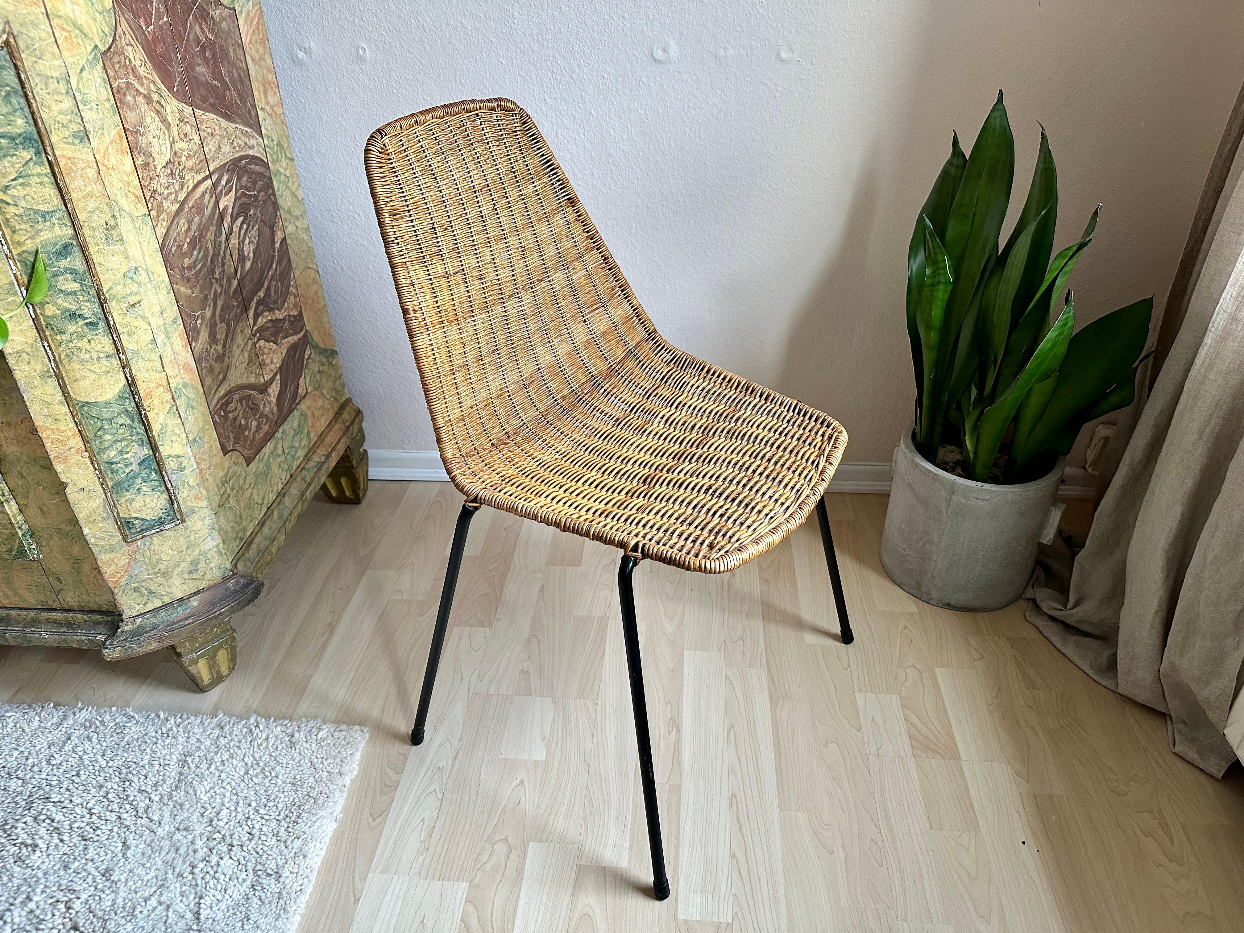 Mid-Century Modern Timeless Elegance: Gian Franco Legler's Boho Basket Chair in Rattan For Sale