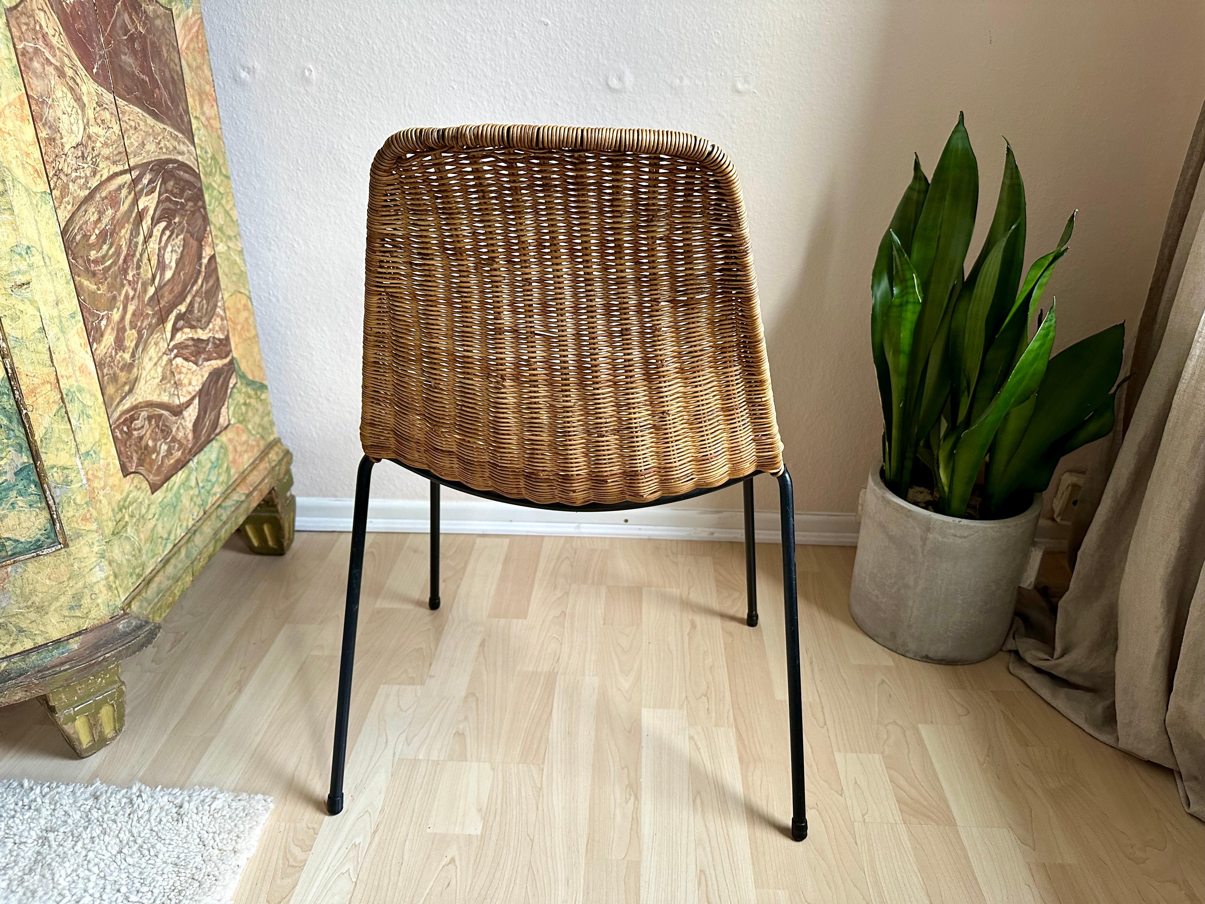 Italian Timeless Elegance: Gian Franco Legler's Boho Basket Chair in Rattan For Sale