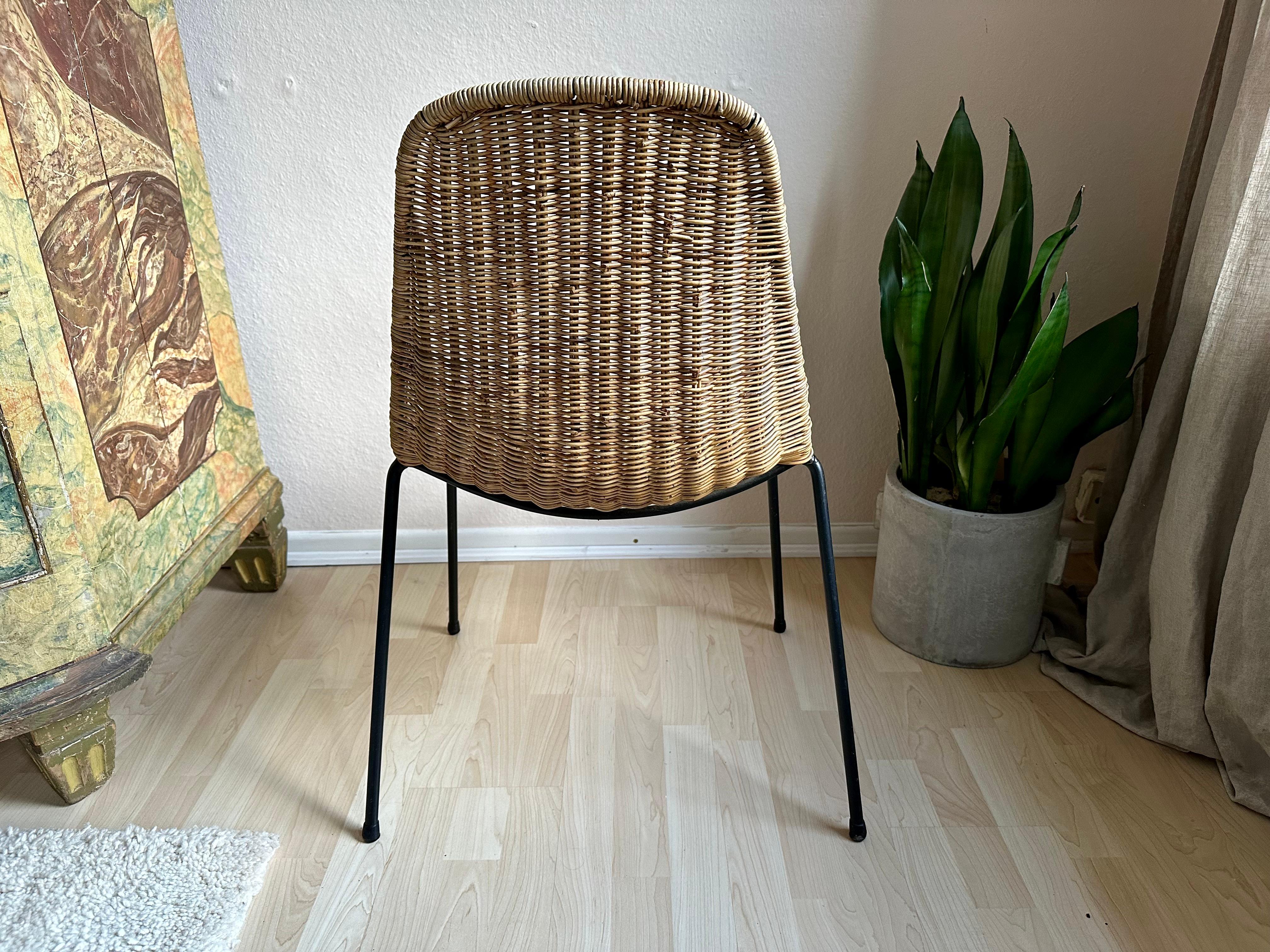 Zeitlose Eleganz: Gian Franco Legler's Boho Basket Chair aus Rattan (Mitte des 20. Jahrhunderts) im Angebot