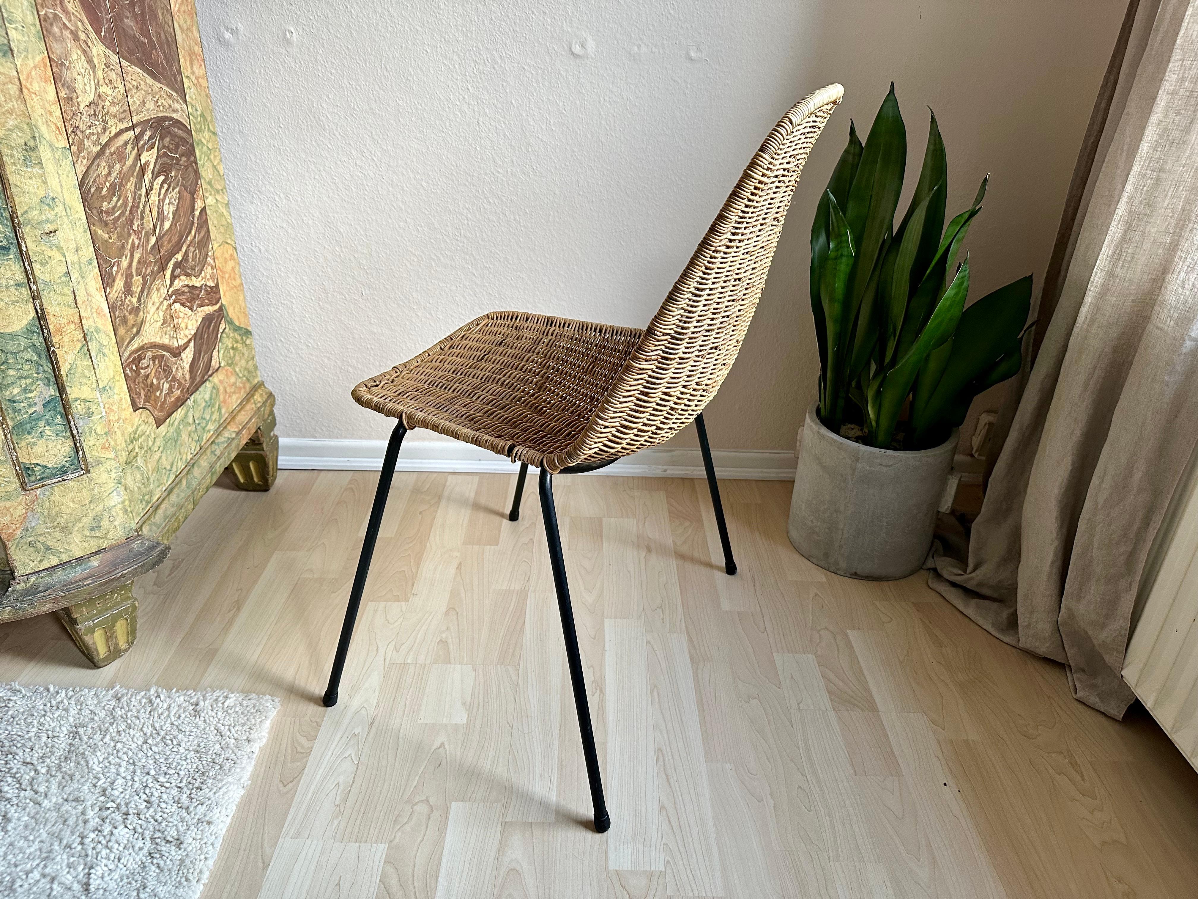 Timeless Elegance: Gian Franco Legler's Boho Basket Chair in Rattan For Sale 1