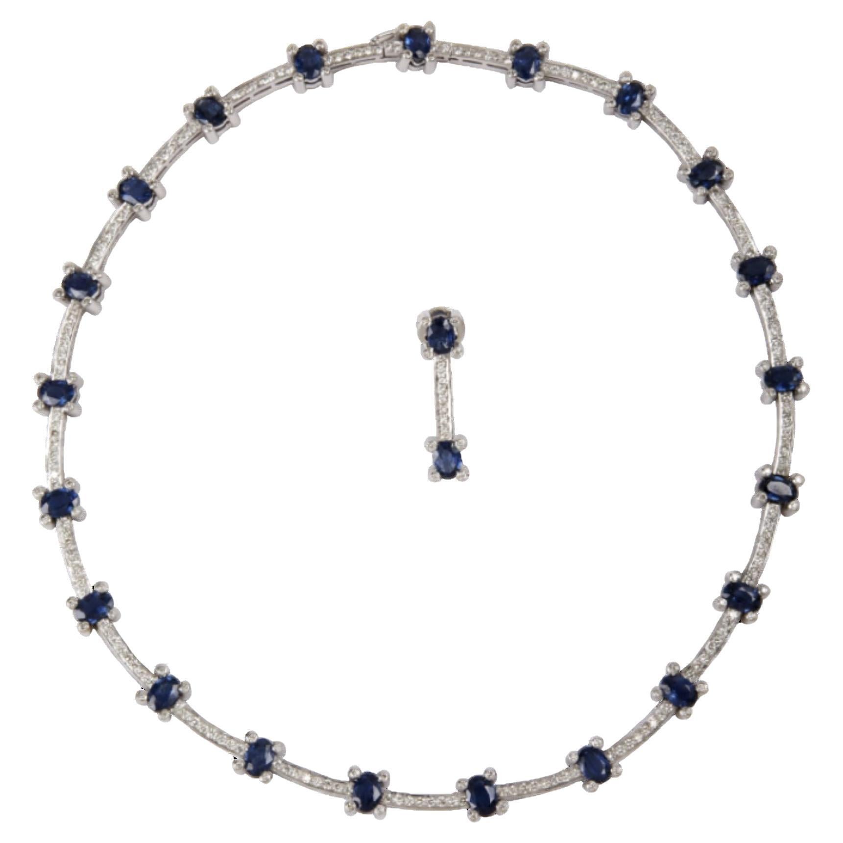 Zeitlose Eleganz in jedem Detail 20,75 ct Blauer Saphir Halskette und 5,25 DIA.