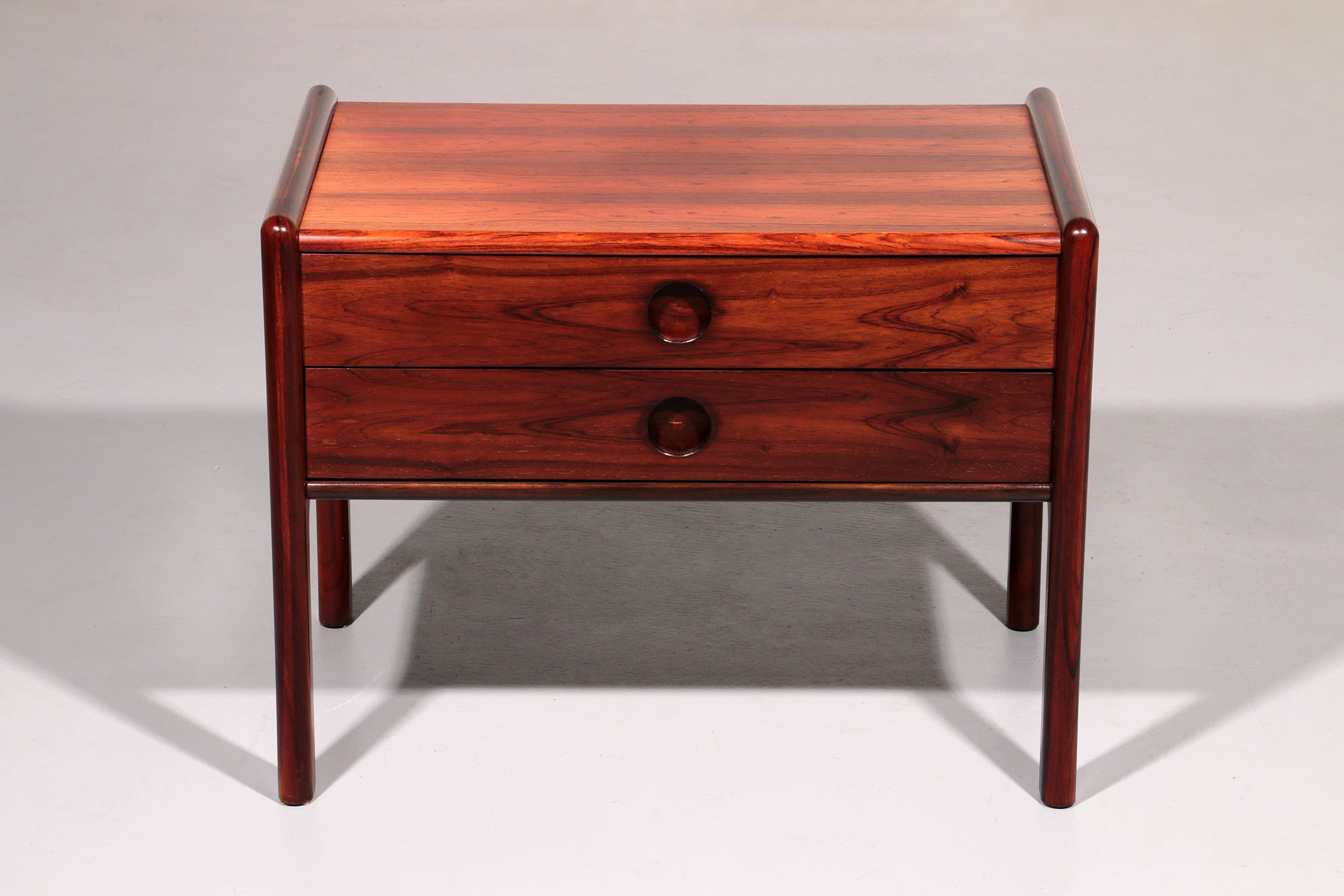Zeitlose Eleganz - Kai Kristiansen Mid-Century Kommode, 1960 (Dänisch) im Angebot