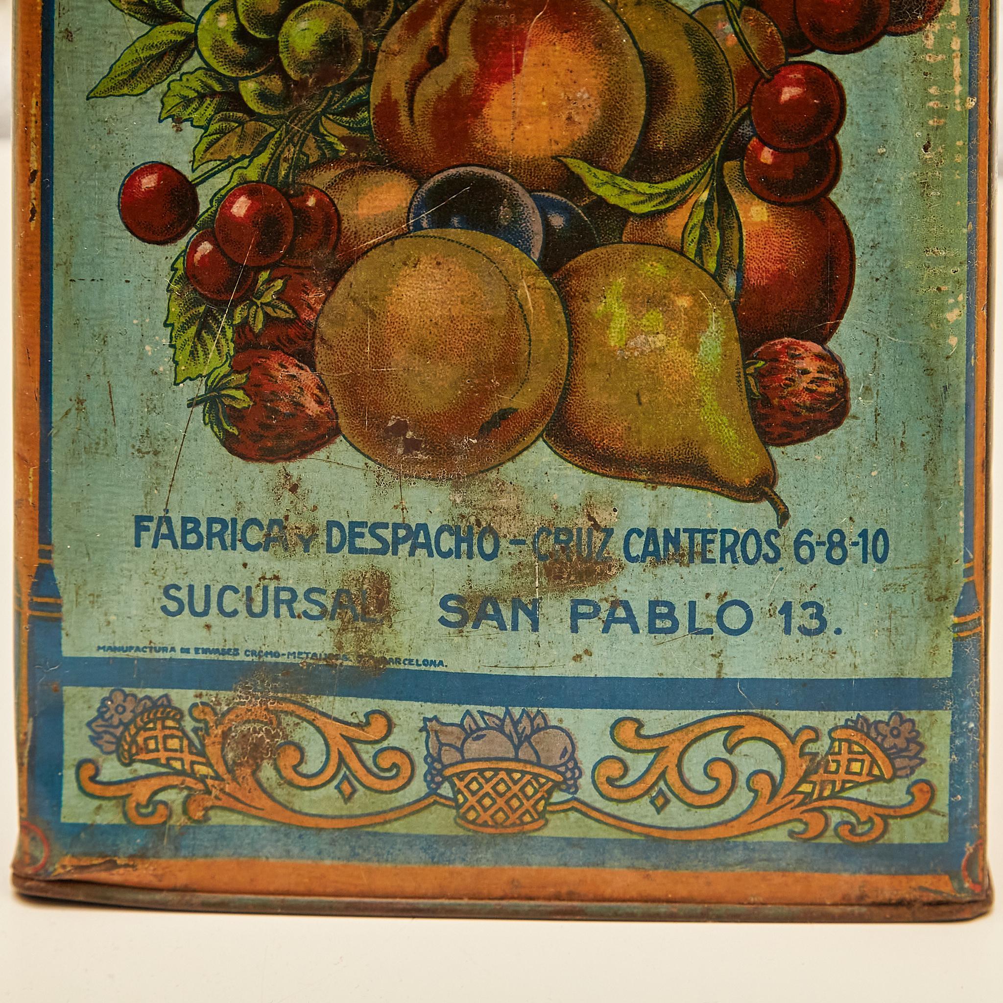 Timeless Elegance: Metall-Bonbondose 'Mauri' aus dem Barcelona der 1920er Jahre im Angebot 9