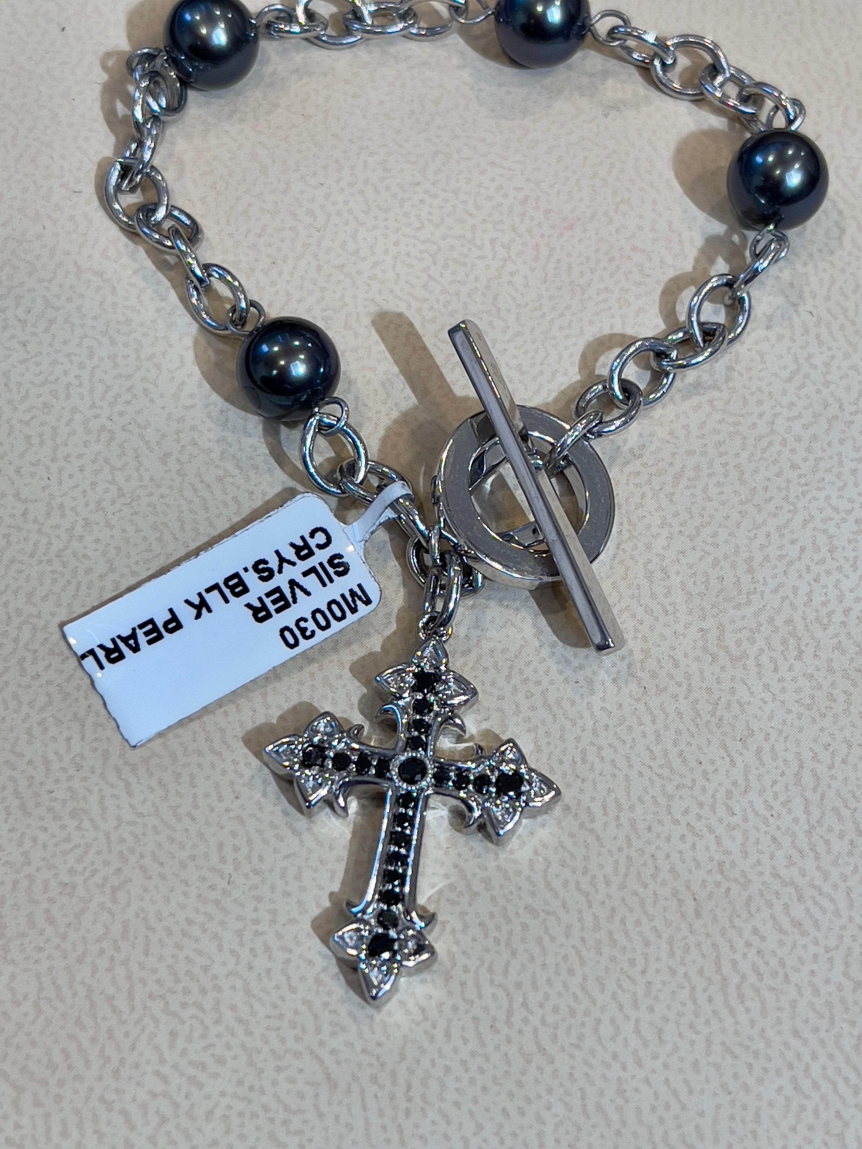 Women's Timeless Elegance Sterling Silver Cross  Bracelet With Black Pearls , 7.5