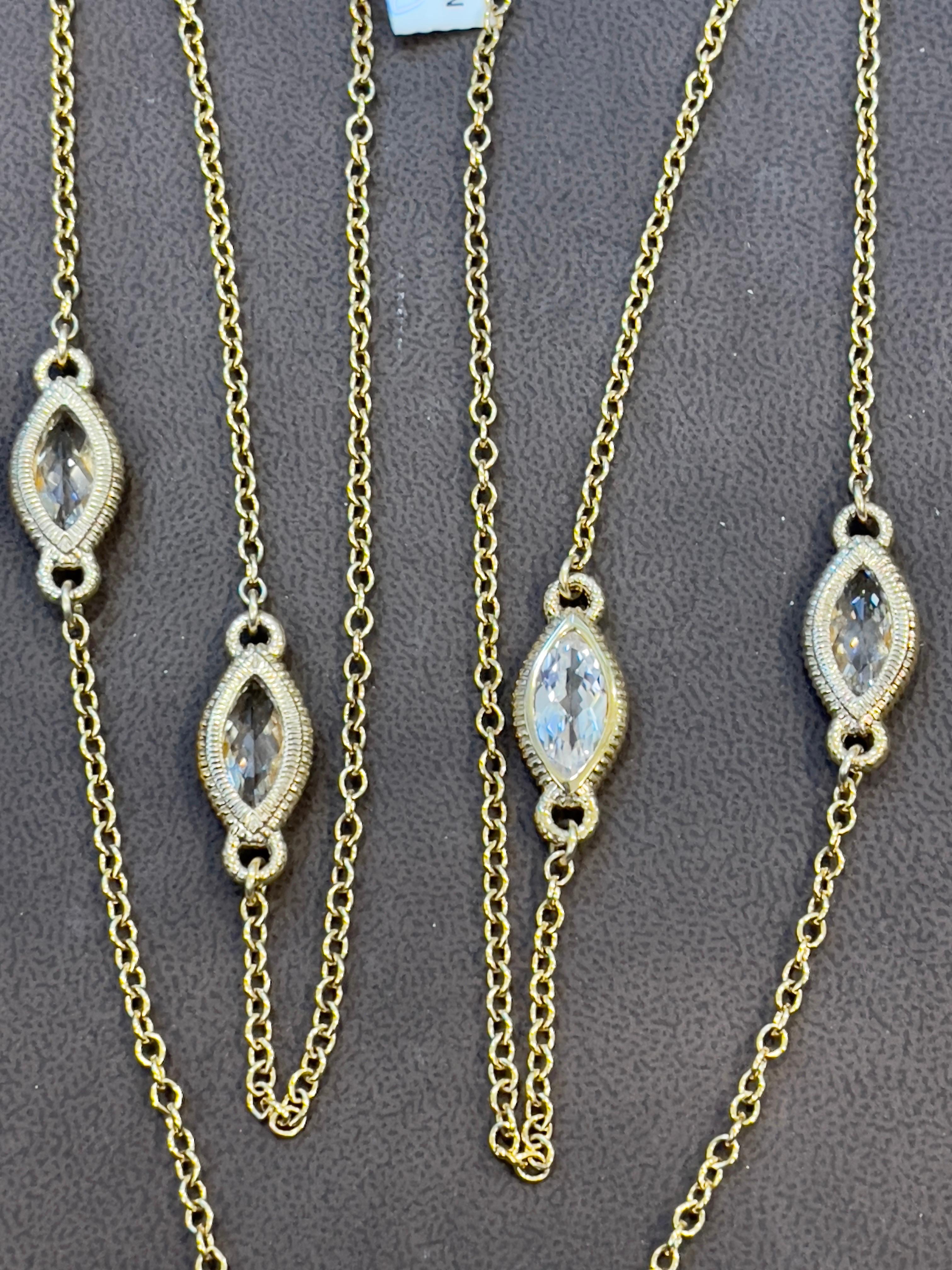 Collana in argento Sterling con zaffiro bianco laboratorio lucidato in oro, Eleganza senza tempo
La collana è lunga 38 pollici 
ha 4 grandi zaffiri bianchi da laboratorio a forma di marquise 
Questa collana  è  sorprendente . Molto alla moda
Puro