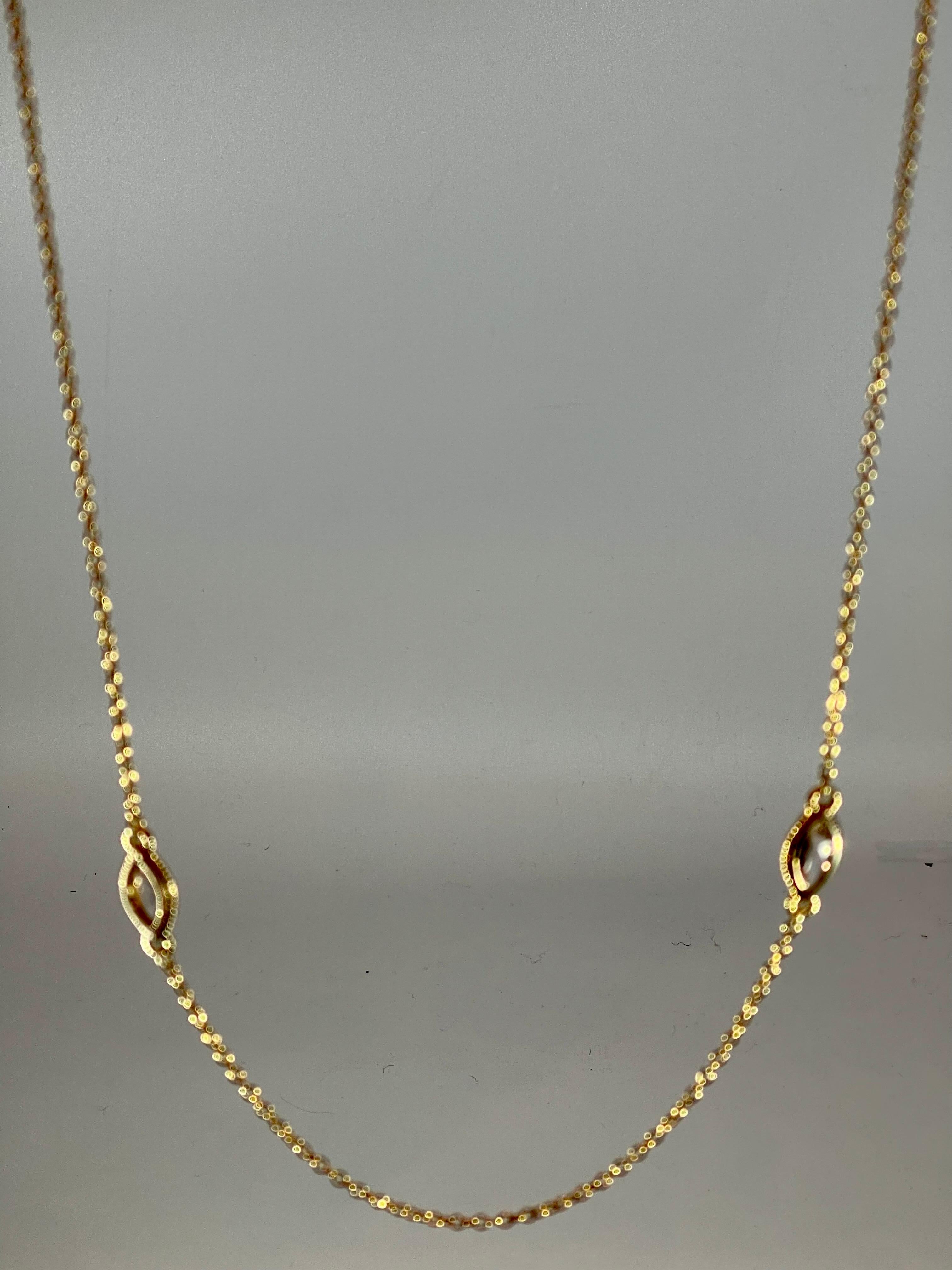 Collana in argento Sterling con zaffiro bianco laboratorio lucidato in oro, Eleganza senza tempo 4