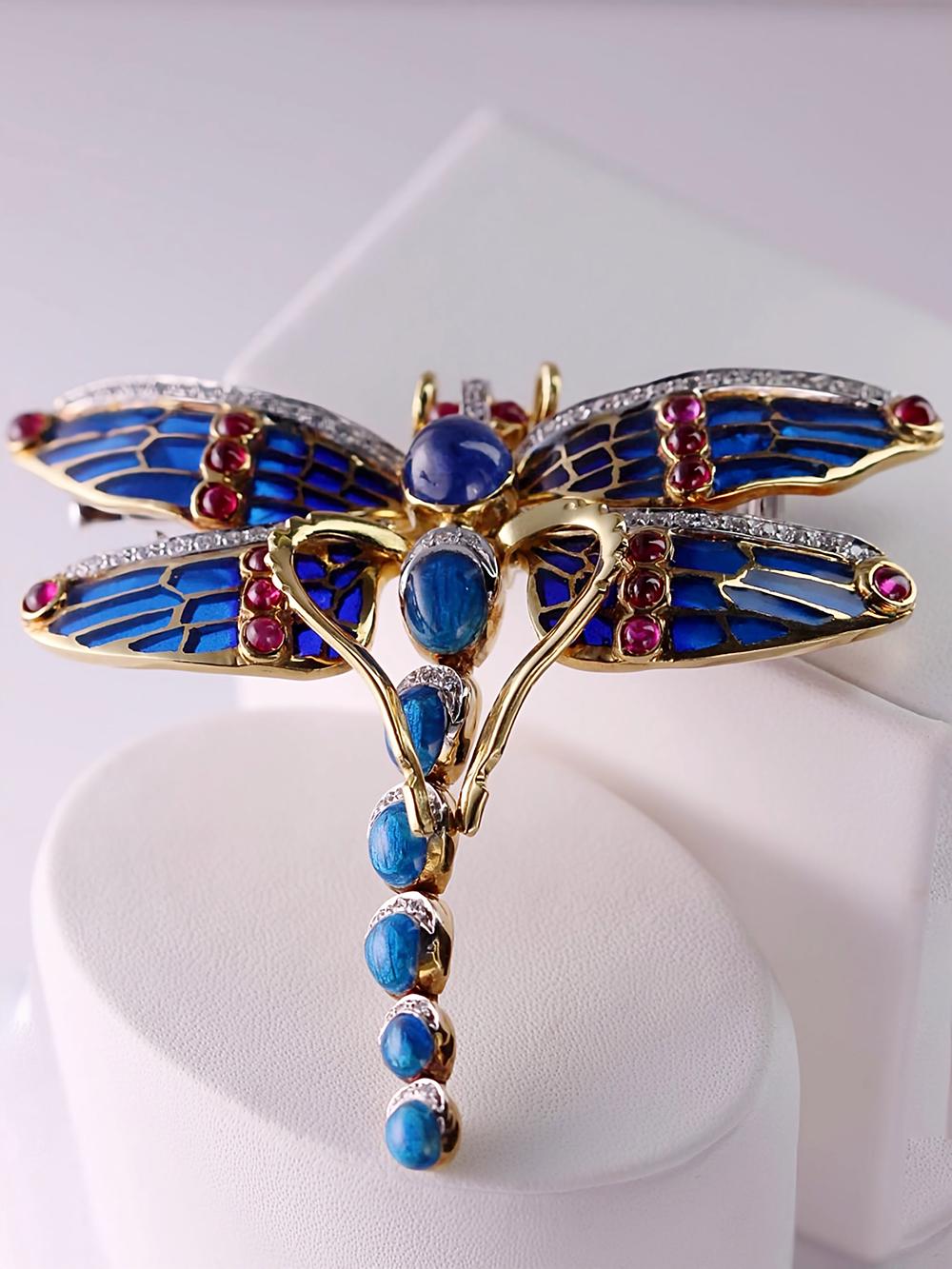 Cabochon Timeless Flight: Handcrafted 18kt Gold Dragonfly Brooch with Precious Gems For Sale