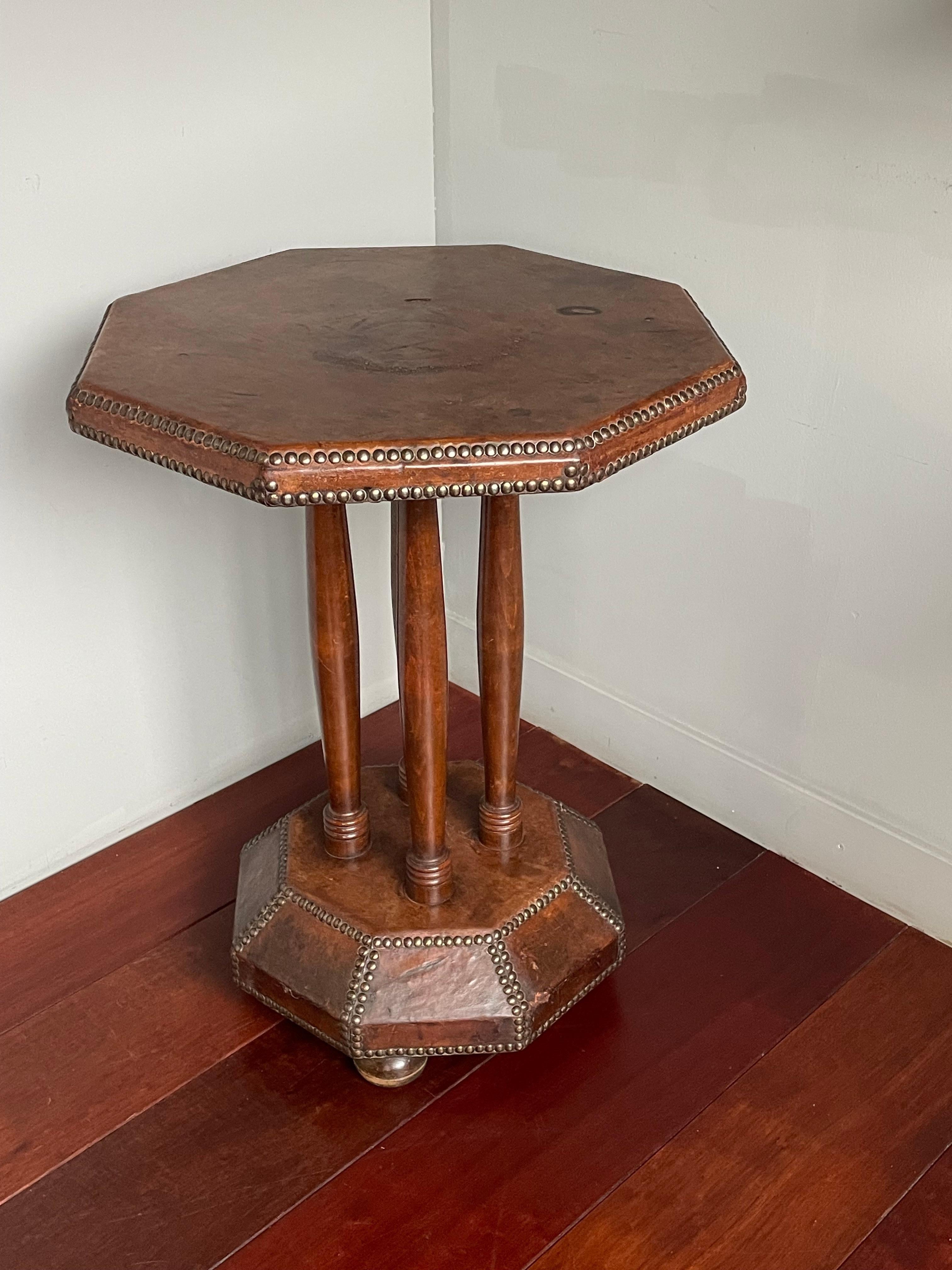 Timeless & Handmade Art Deco Wood & Leather Occasional / Drinks Table, England 7