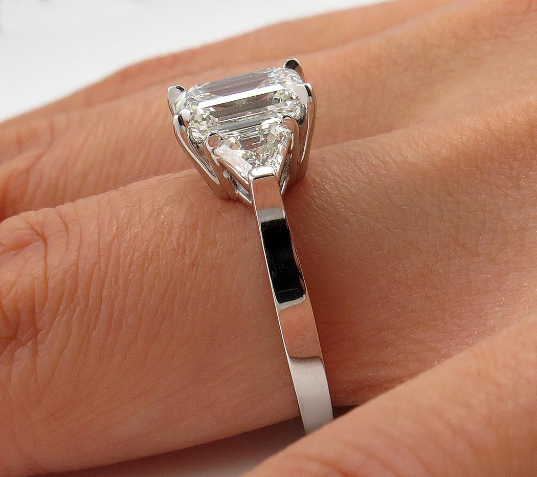 Timeless I VS2 GIA 2.62ct Emerald Cut Diamond 3 Stone Engagement Platinum Ring 3