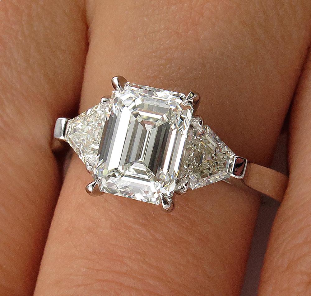 Timeless I VS2 GIA 2.62ct Emerald Cut Diamond 3 Stone Engagement Platinum Ring 4