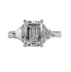 Intemporel I VS2 GIA 2.62ct Emerald Cut Diamond 3 Stone Engagement Platinum Ring