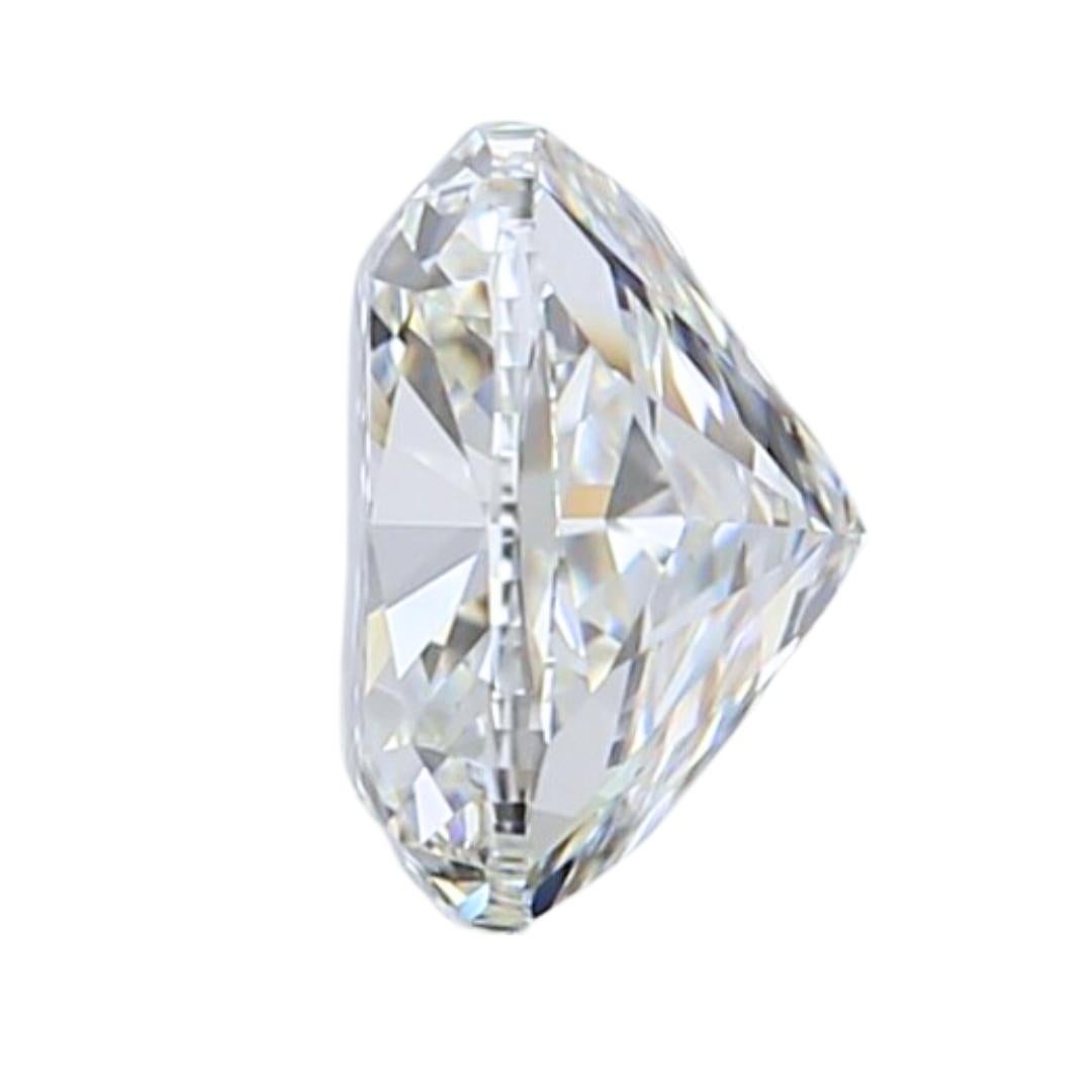 Timeless Ideal Cut 1pc Natural Diamond w/1.01ct - IGI Certified In New Condition For Sale In רמת גן, IL