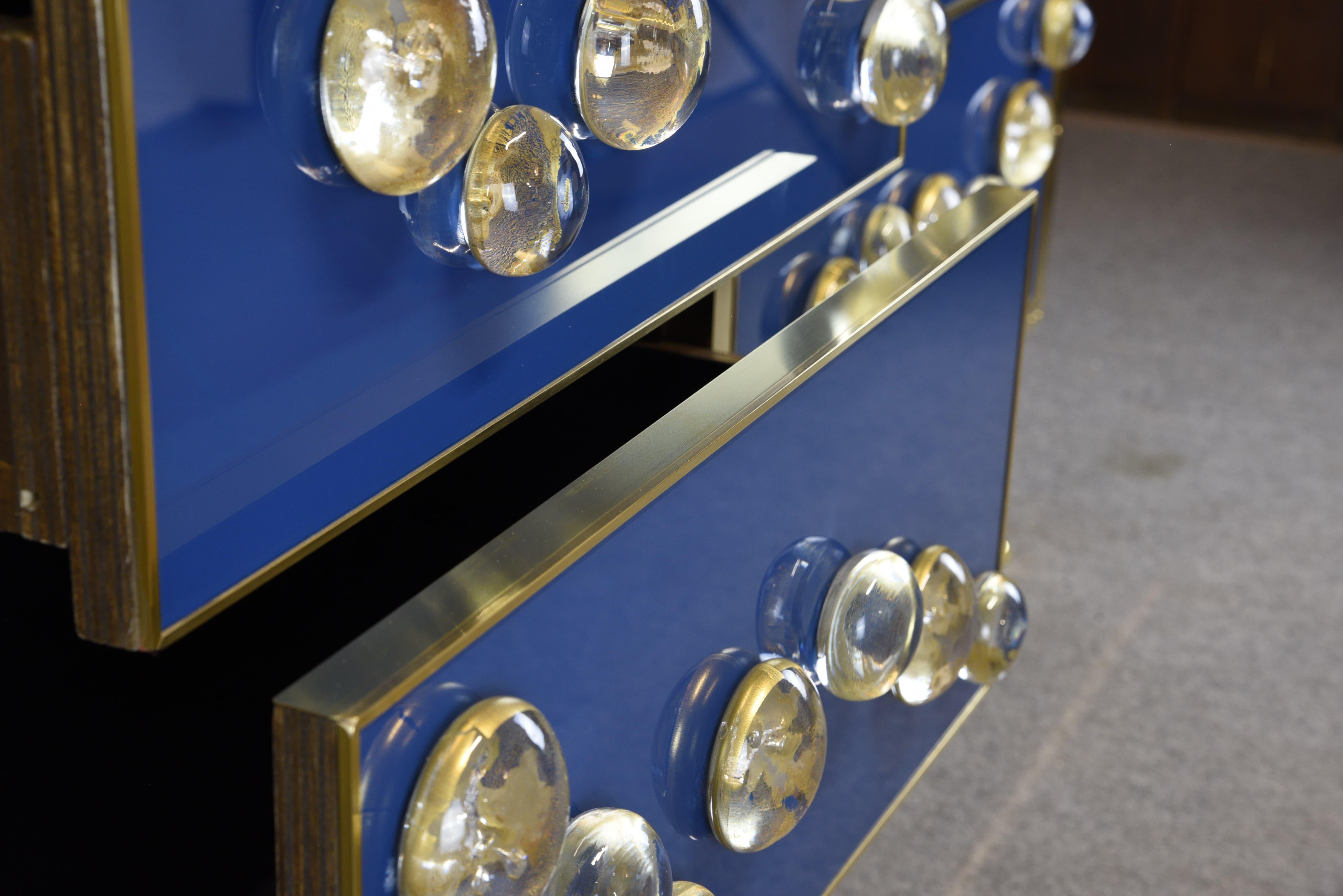 Timeless Luxury: Blue Sideboard with 28 Murano Jewel & Brass Justfurnituress in vendita 1