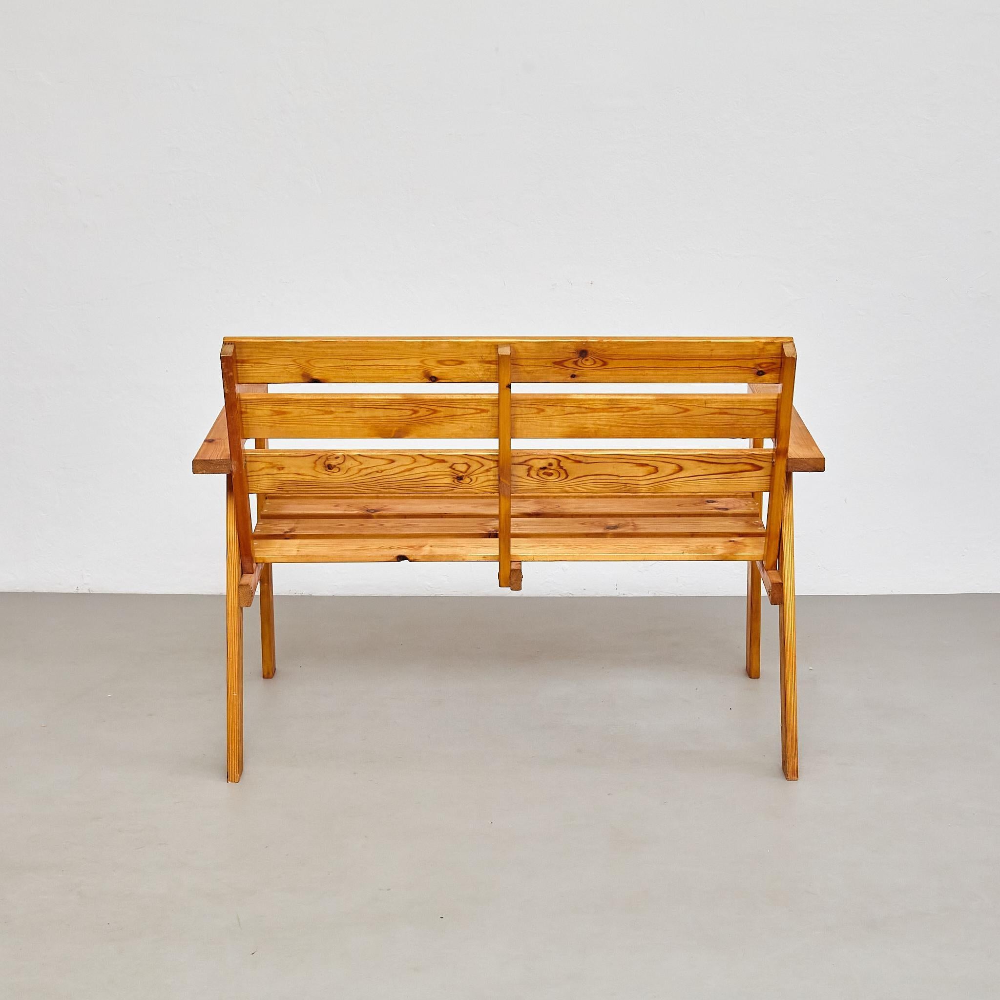 Banc intemporel en bois français du milieu du siècle, vers 1960 en vente 4
