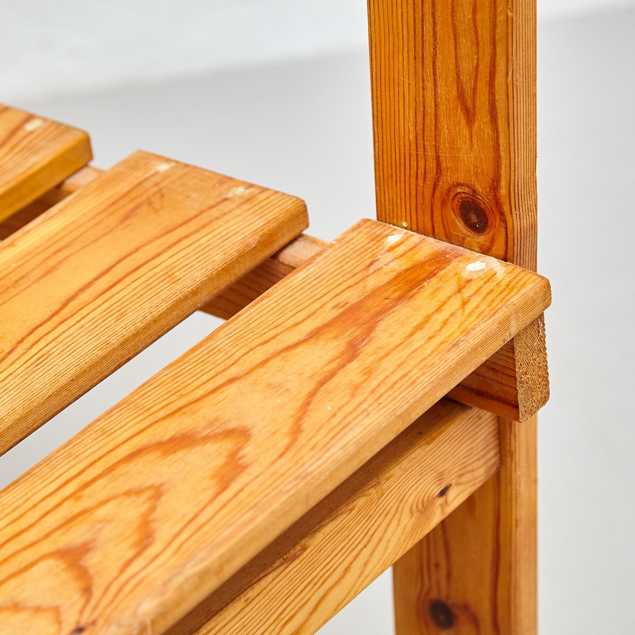 Mid-Century Modern Banc intemporel en bois français du milieu du siècle, vers 1960 en vente