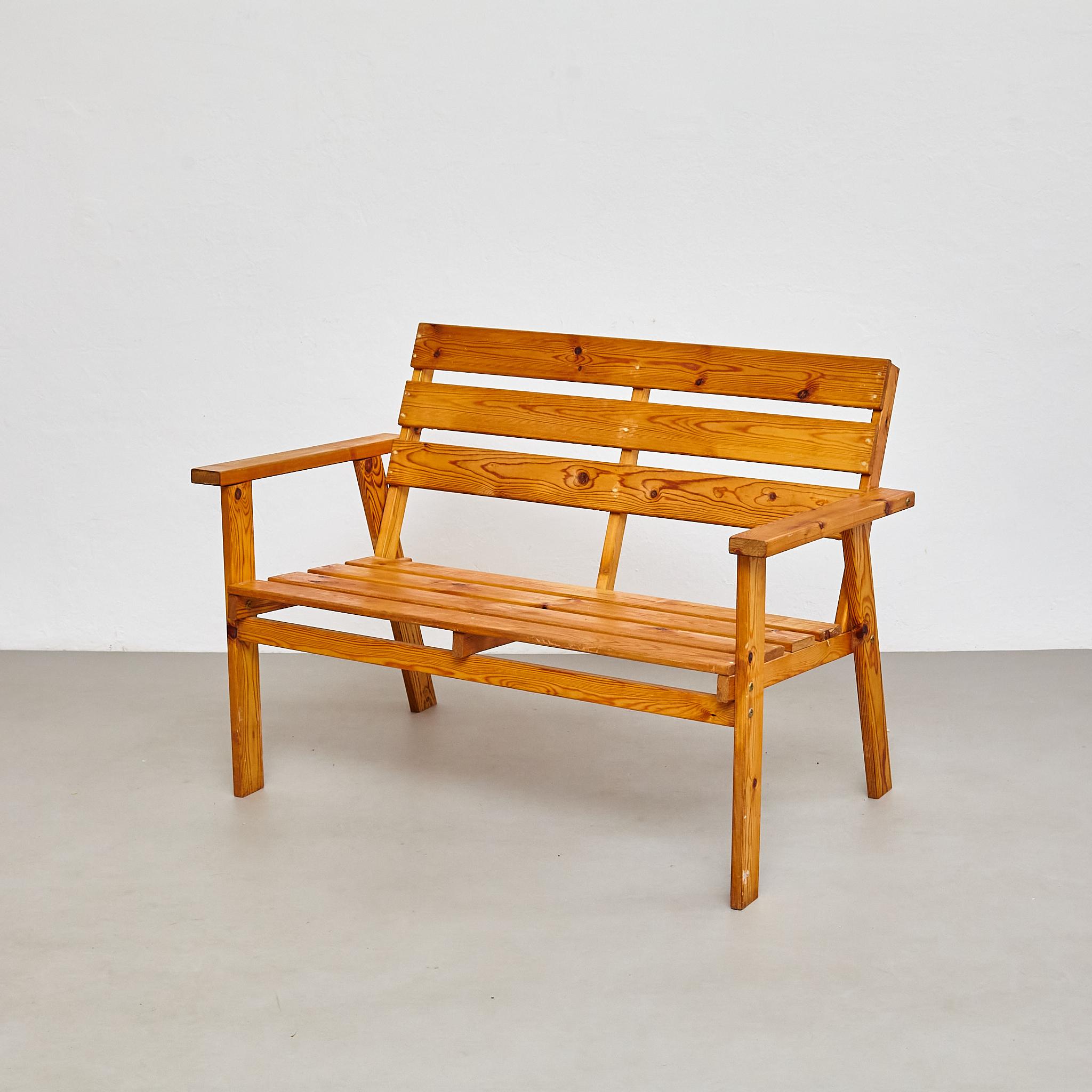 Timeless Mid-Century French Wood Bench, circa 1960 In Good Condition For Sale In Barcelona, Barcelona