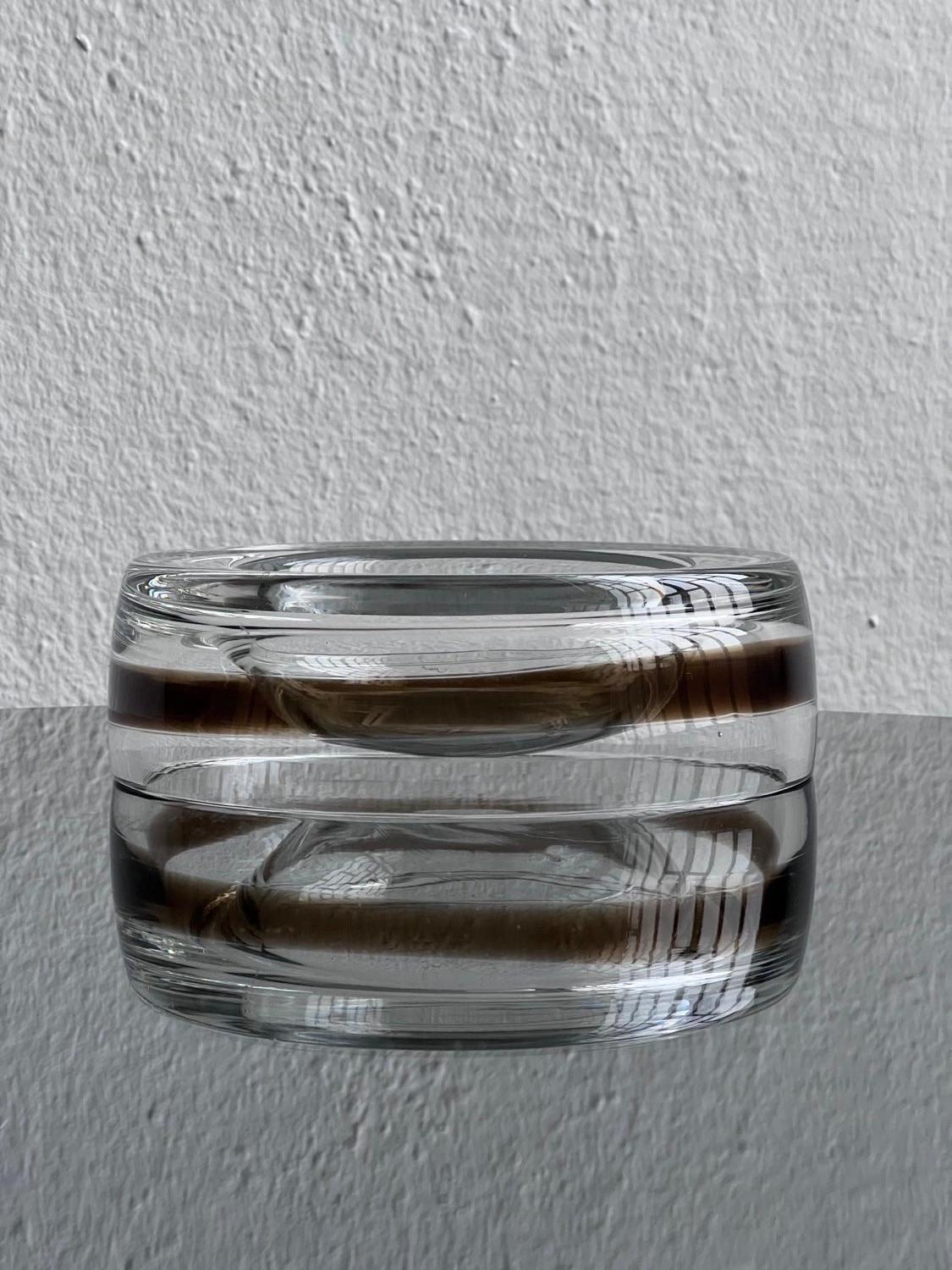 Italian Timeless Murano glass valet tray in clear and brown glass For Sale