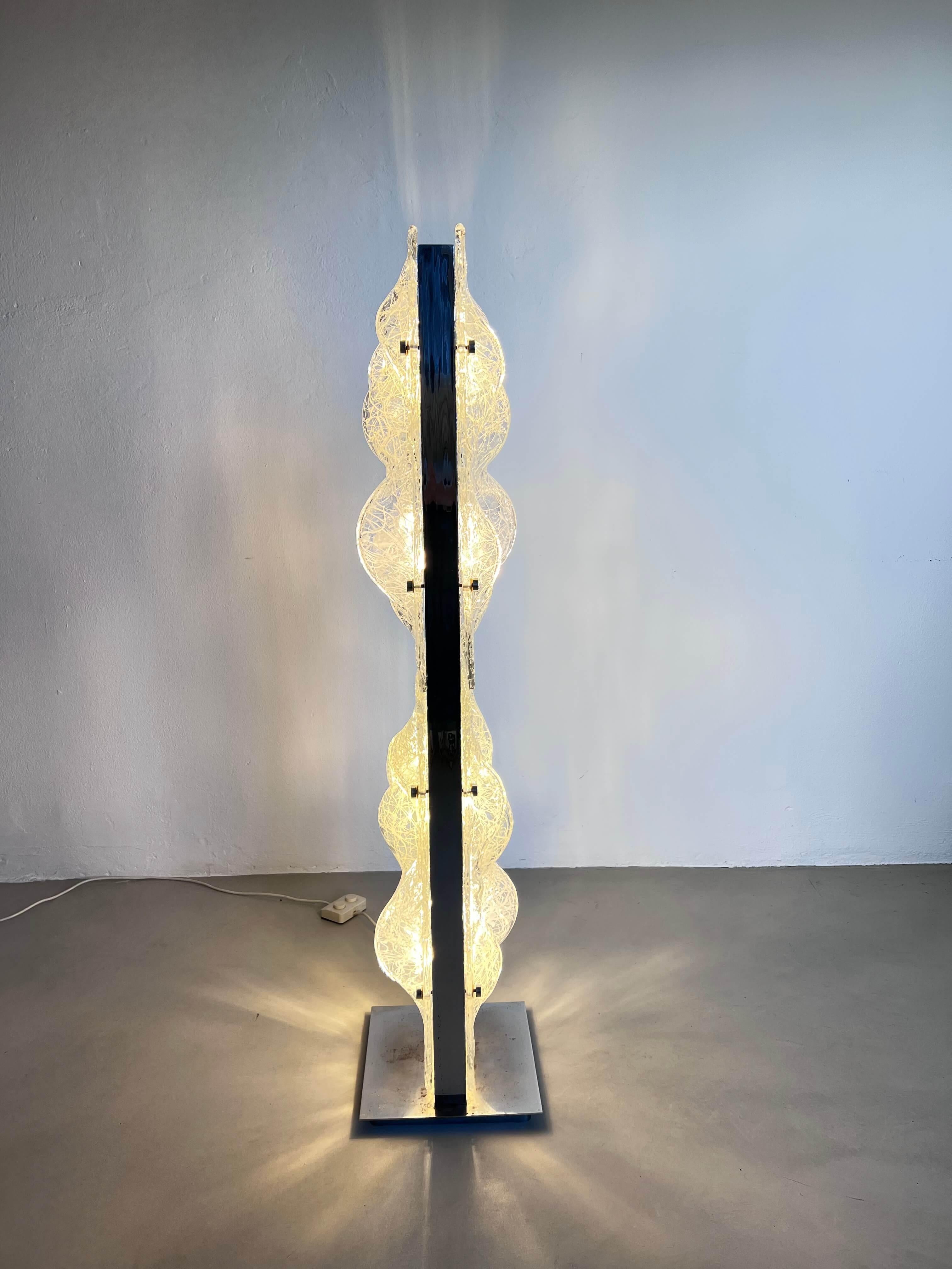 Steel Timeless Murano Sculptural Floor Lamp by Toni Zuccheri, Space Age Collectible For Sale