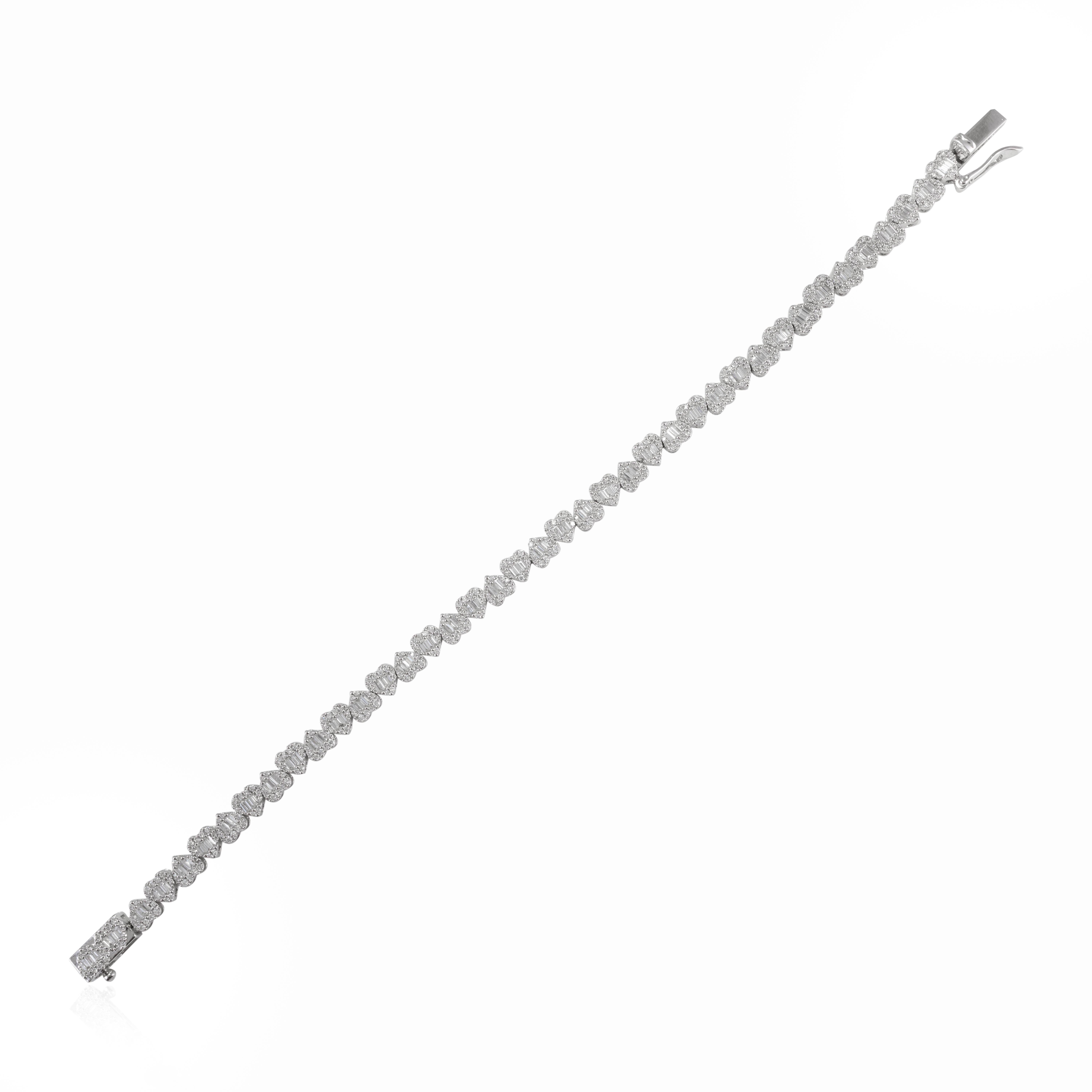 Timeless Natural 2,11ct Diamond Heart Tennis Armband 18k Solid White Gold (Gemischter Schliff) im Angebot