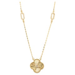 Collana con ciondolo a forma di trifoglio con diamante naturale senza tempo in oro giallo 14k, regalo per la mamma