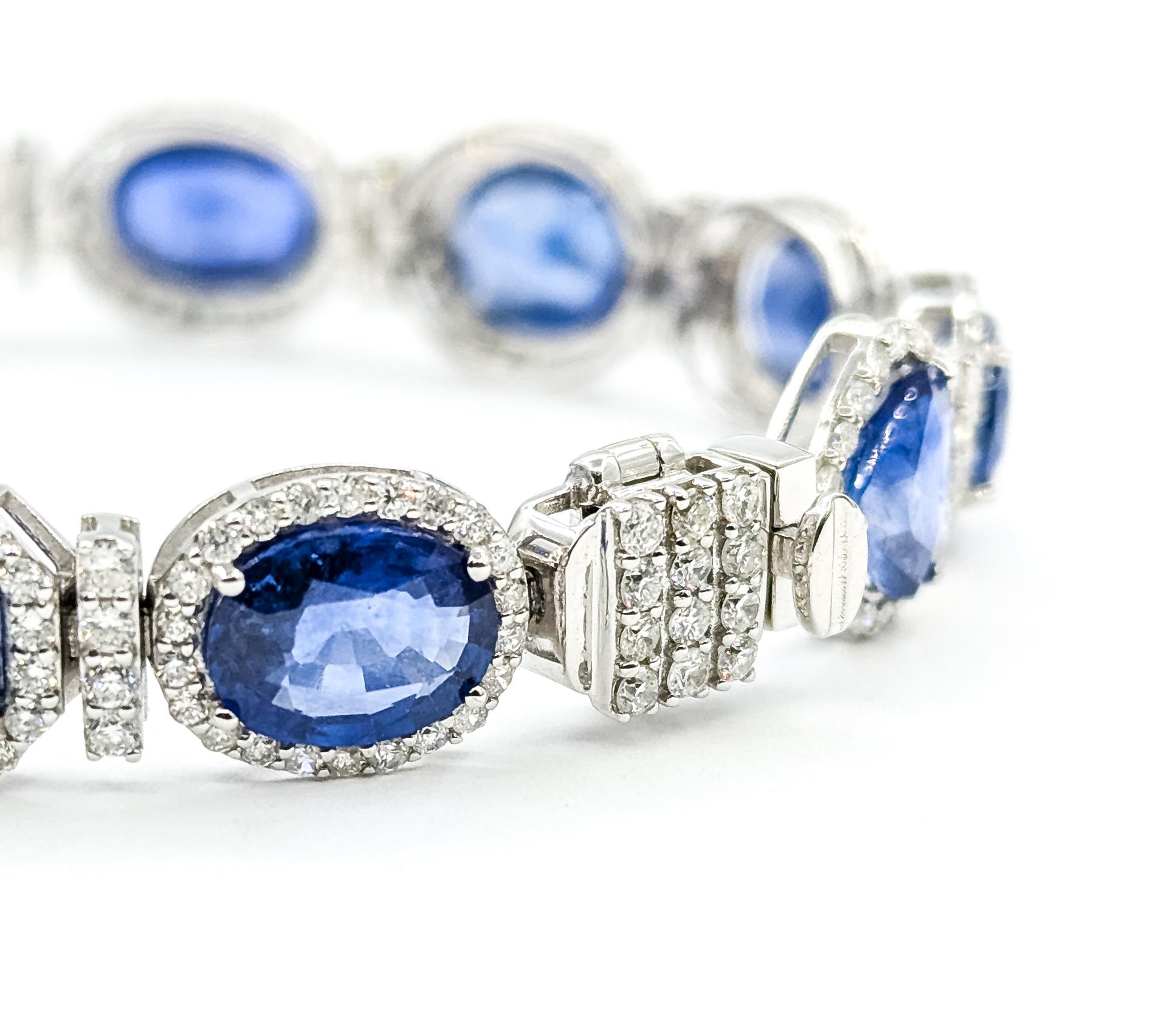 Pulsera intemporal con halo de zafiro en platino en venta 4