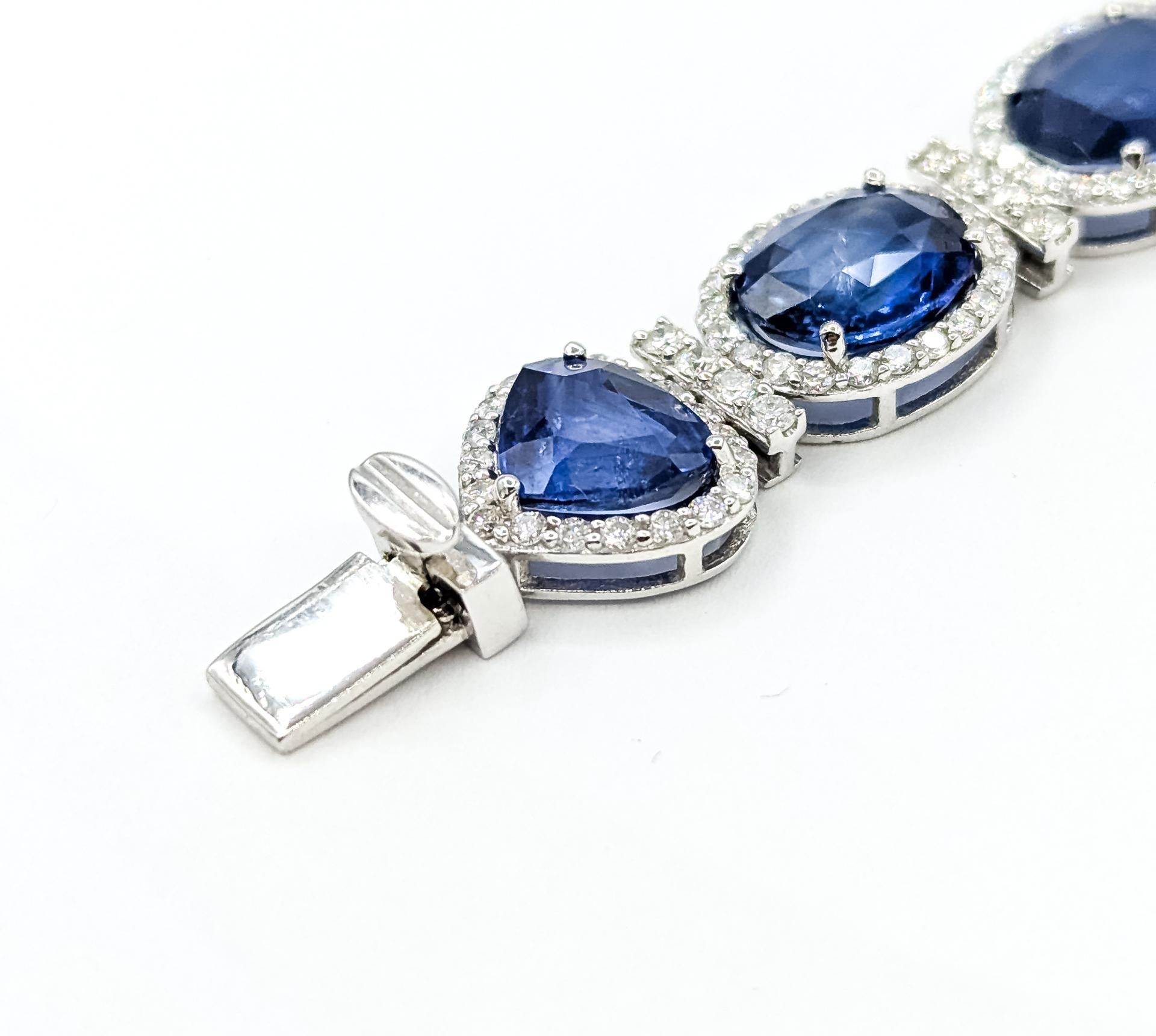 Pulsera intemporal con halo de zafiro en platino en venta 6